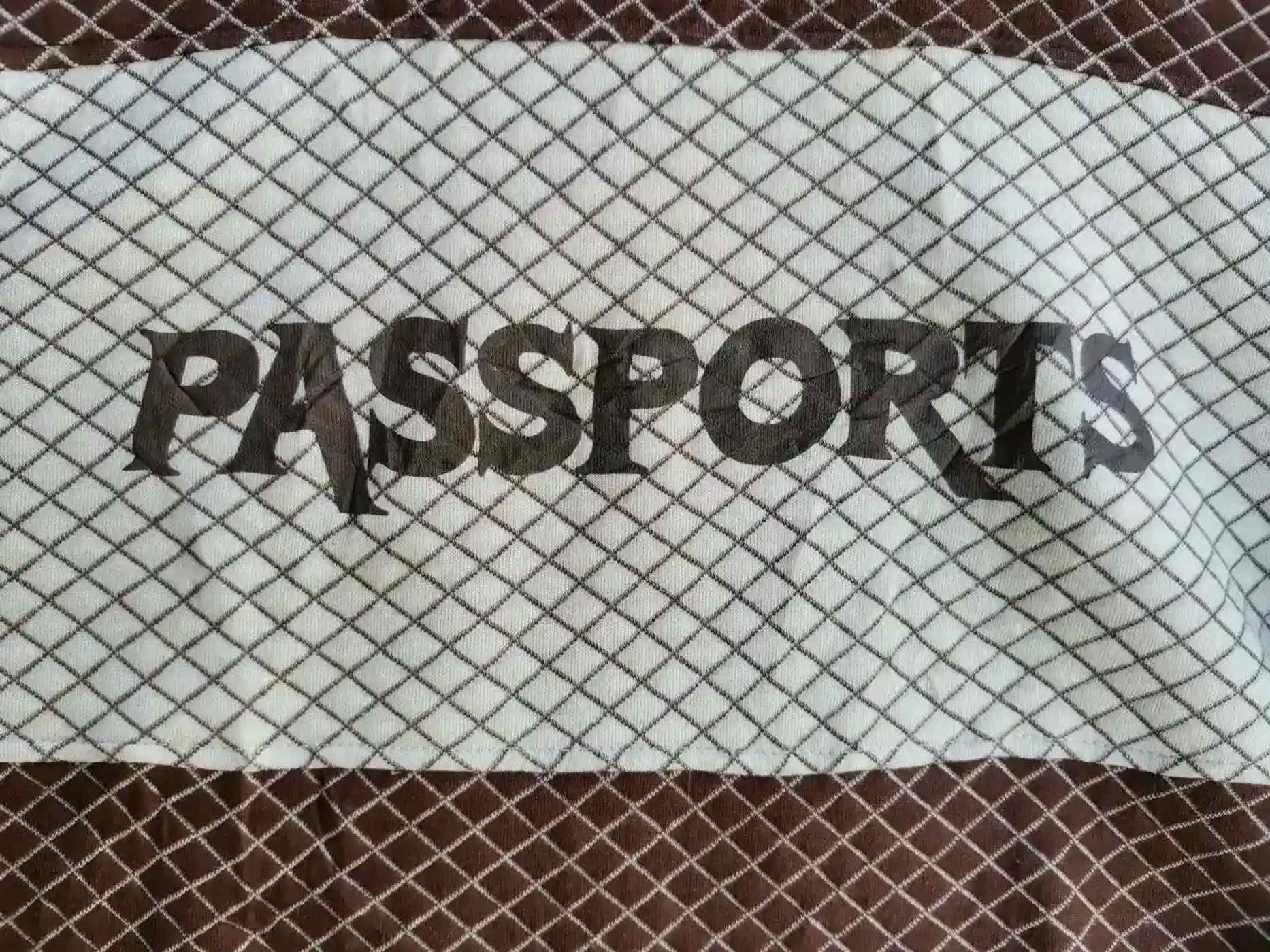 Vintage Vintage Jean Feldinand Passports Sweatshirt Size US L / EU 52-54 / 3 - 2 Thumbnail