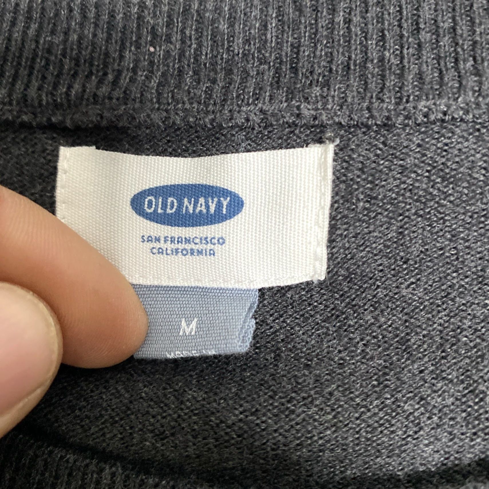 Old Navy Old Navy Sweater Mens M Gray Lightweight Stretch Pullover 20X28 Knit Shirt? Size US M / EU 48-50 / 2 - 3 Thumbnail