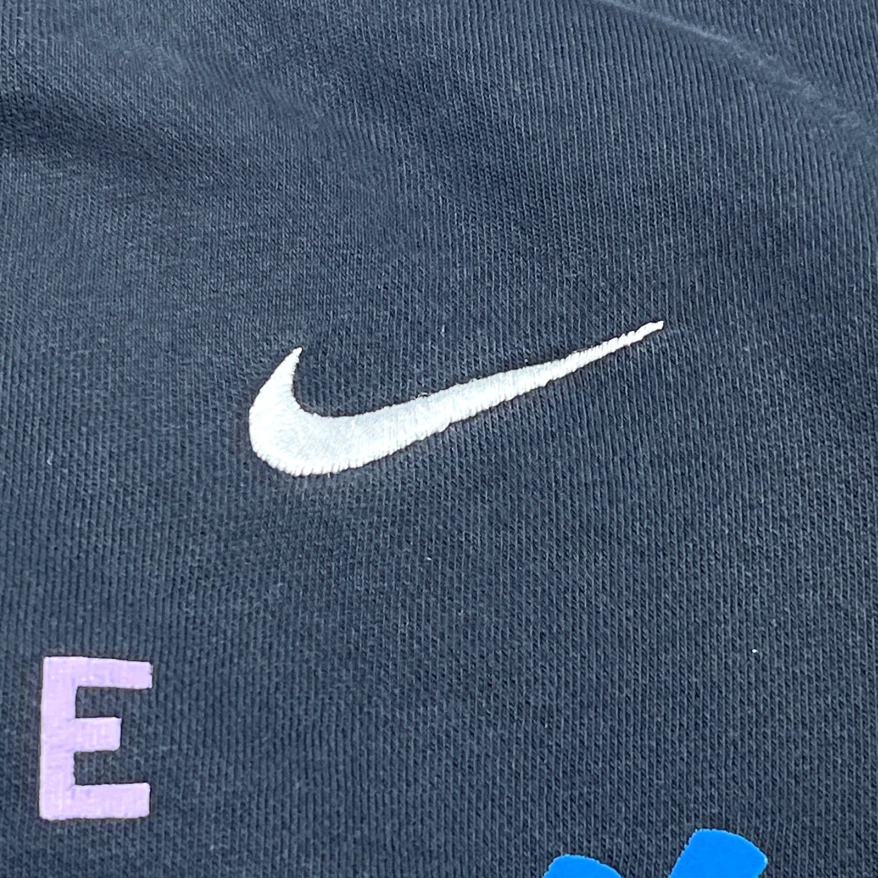Nike Nike Sweatshirt Women M Black Crew Neck Pullover Graphic Print All Seasons Logo Nike Sportswear Vintage No Size M / US 6-8 / IT 42-44 - 3 Thumbnail