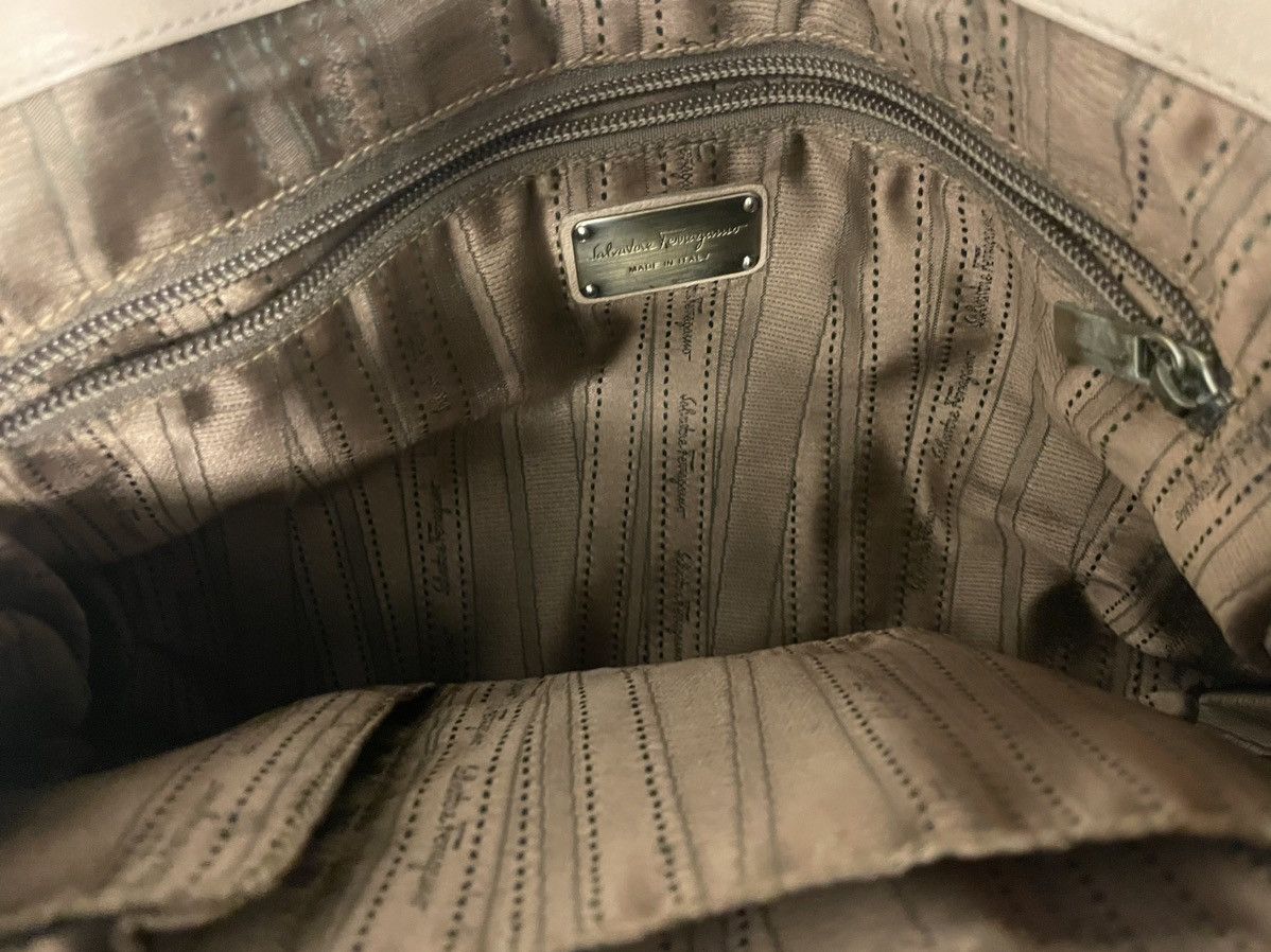 Salvatore Ferragamo Leather Shoulder Bag Size ONE SIZE - 4 Thumbnail