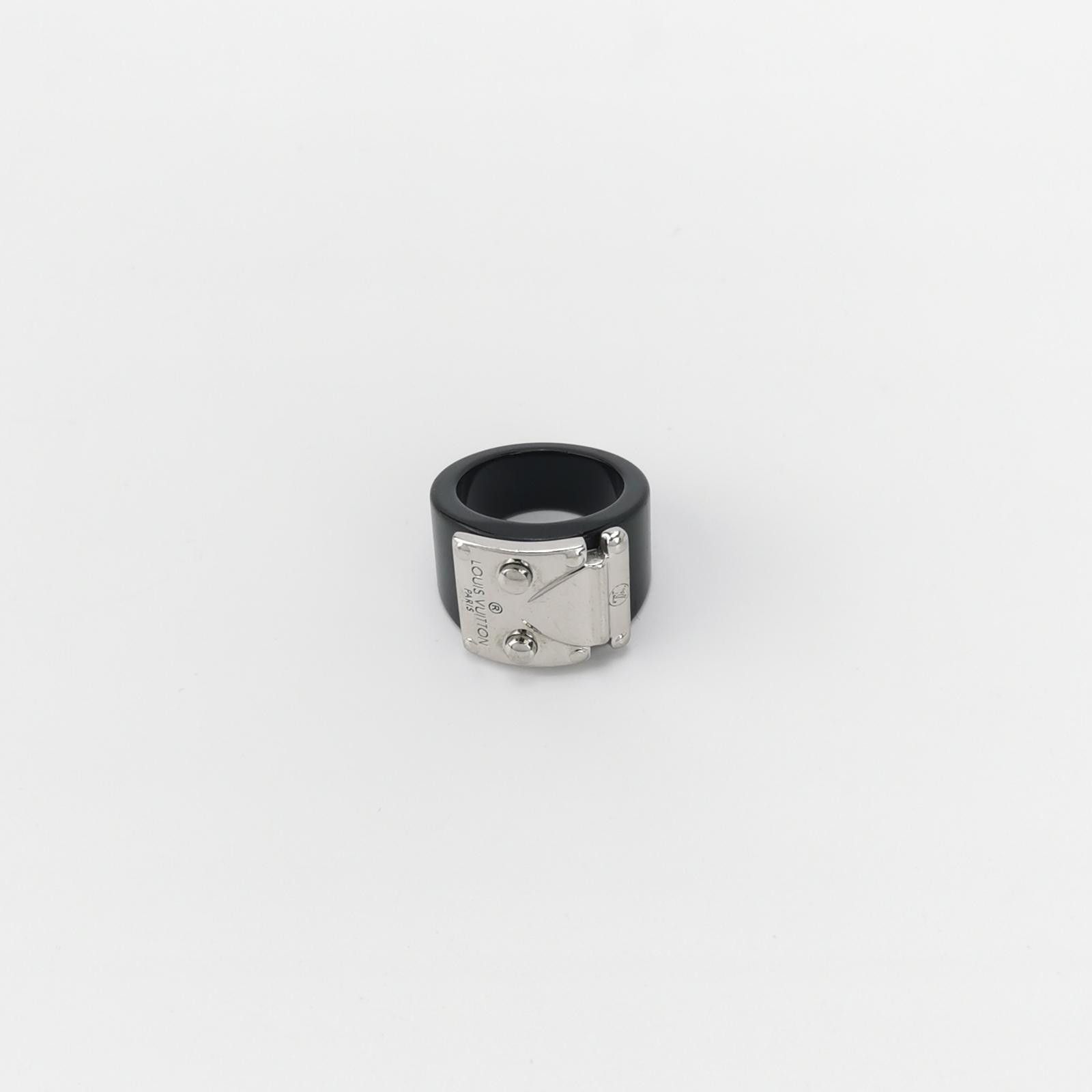 Louis Vuitton Louis Vuitton (LV) Letter Logo Ring Size 13 -z2505 Size ONE SIZE - 2 Thumbnail