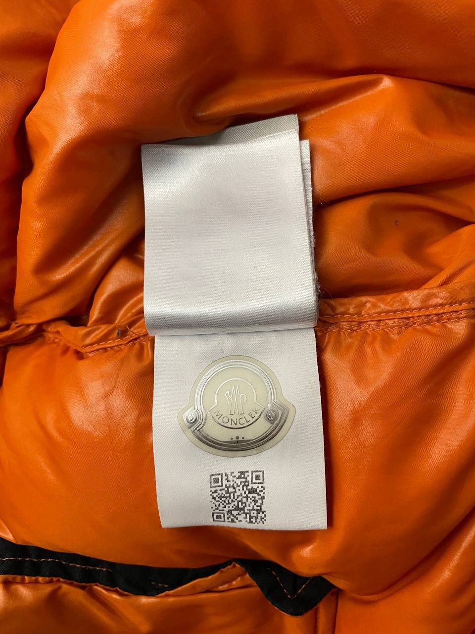 Moncler Moncler Down Jacket Orange Size US M / EU 48-50 / 2 - 23 Thumbnail