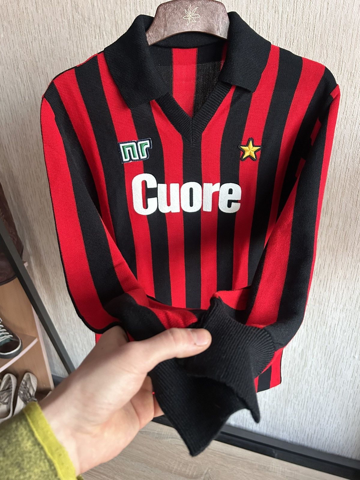 Other VERY RARE 1983/84 Ac Milan Long Sleeve Soccer Jersey Size US M / EU 48-50 / 2 - 9 Thumbnail