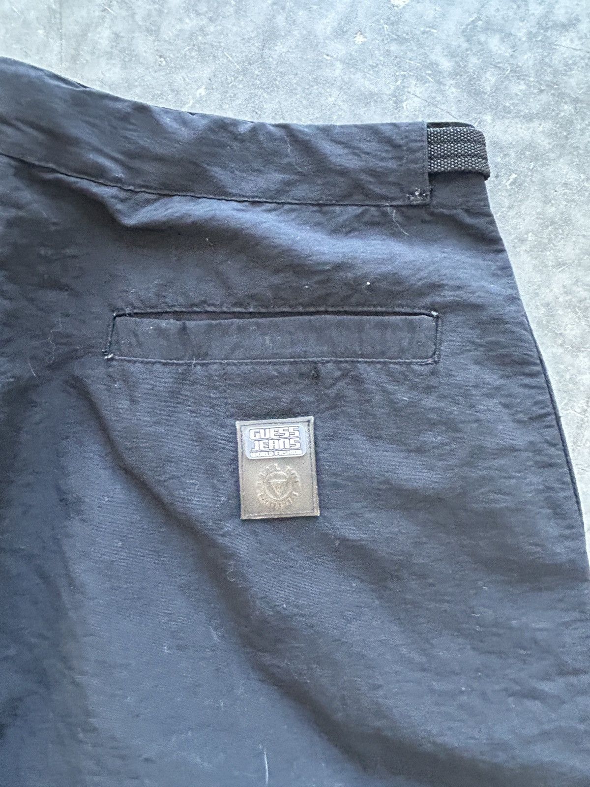 Guess Vintage 90s Guess Nylon Track Pants Baggy Fit Size US 32 / EU 48 - 9 Thumbnail