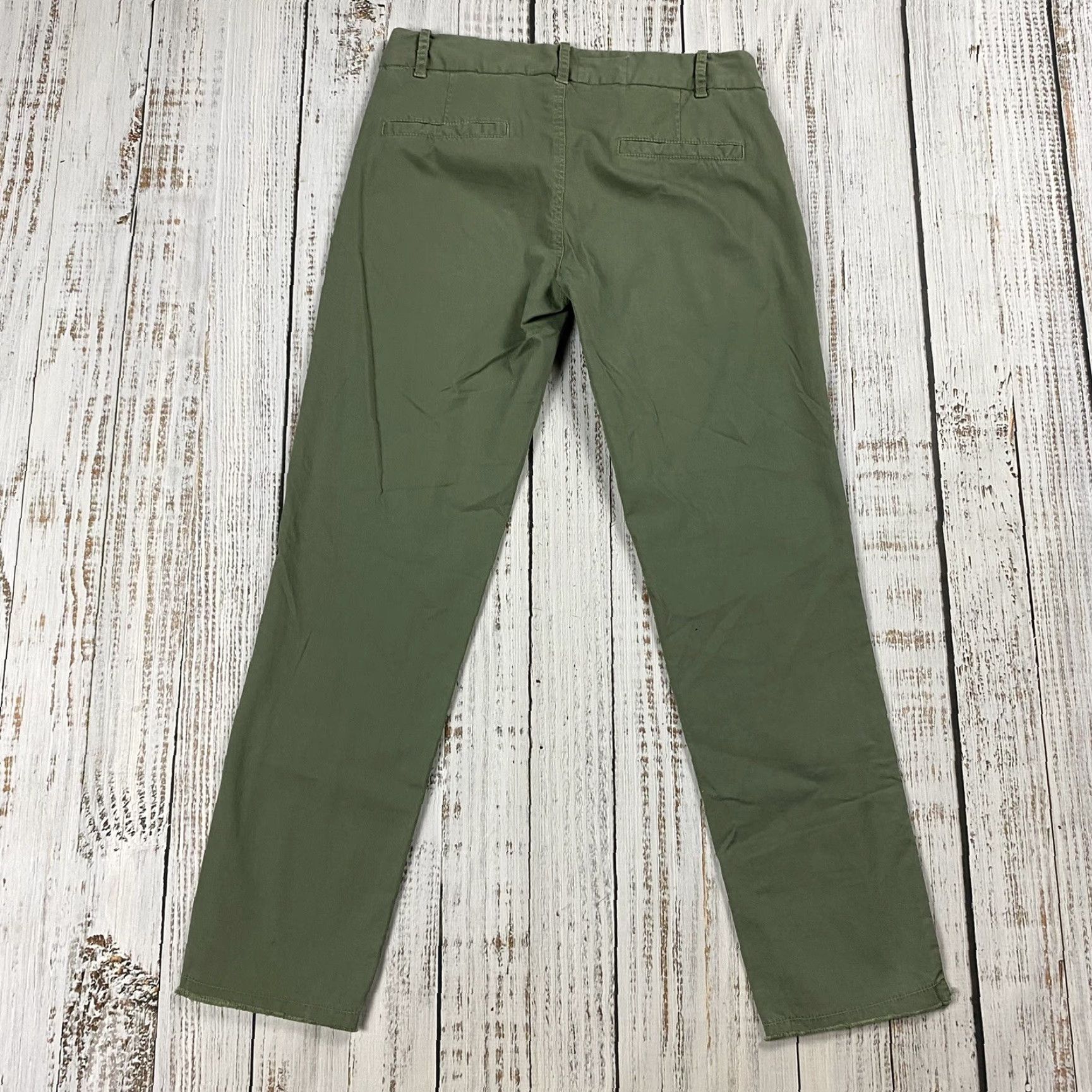 Nili Lotan VINTAGE NILI LOTAN East Hampton Pant Low Rise Slim Fit Frayed Cuff Women's 0 Green Cotton Twill 28-29 Slim Leg USA-made Shoes? Size 25" / US 0 / IT 36 - 6 Thumbnail