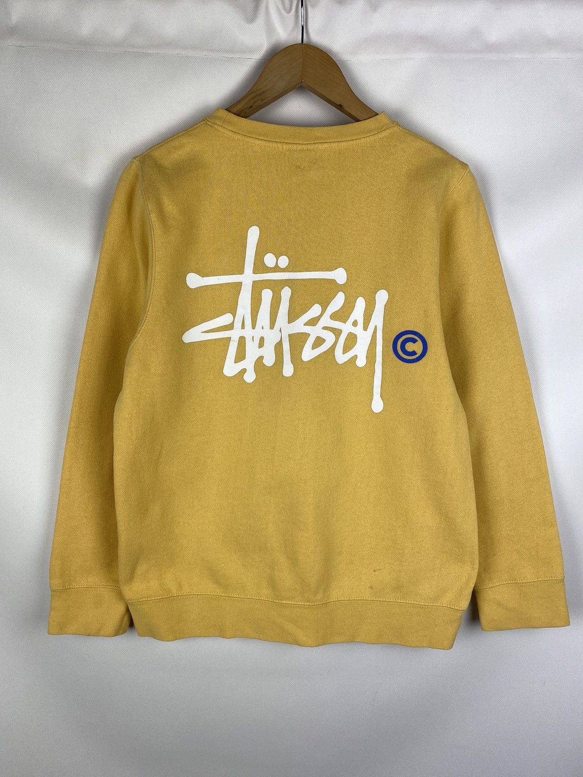 Stussy Stussy men’s vintage Y2K big back logo sweatshirt pullover Size US S / EU 44-46 / 1 - 1 Thumbnail