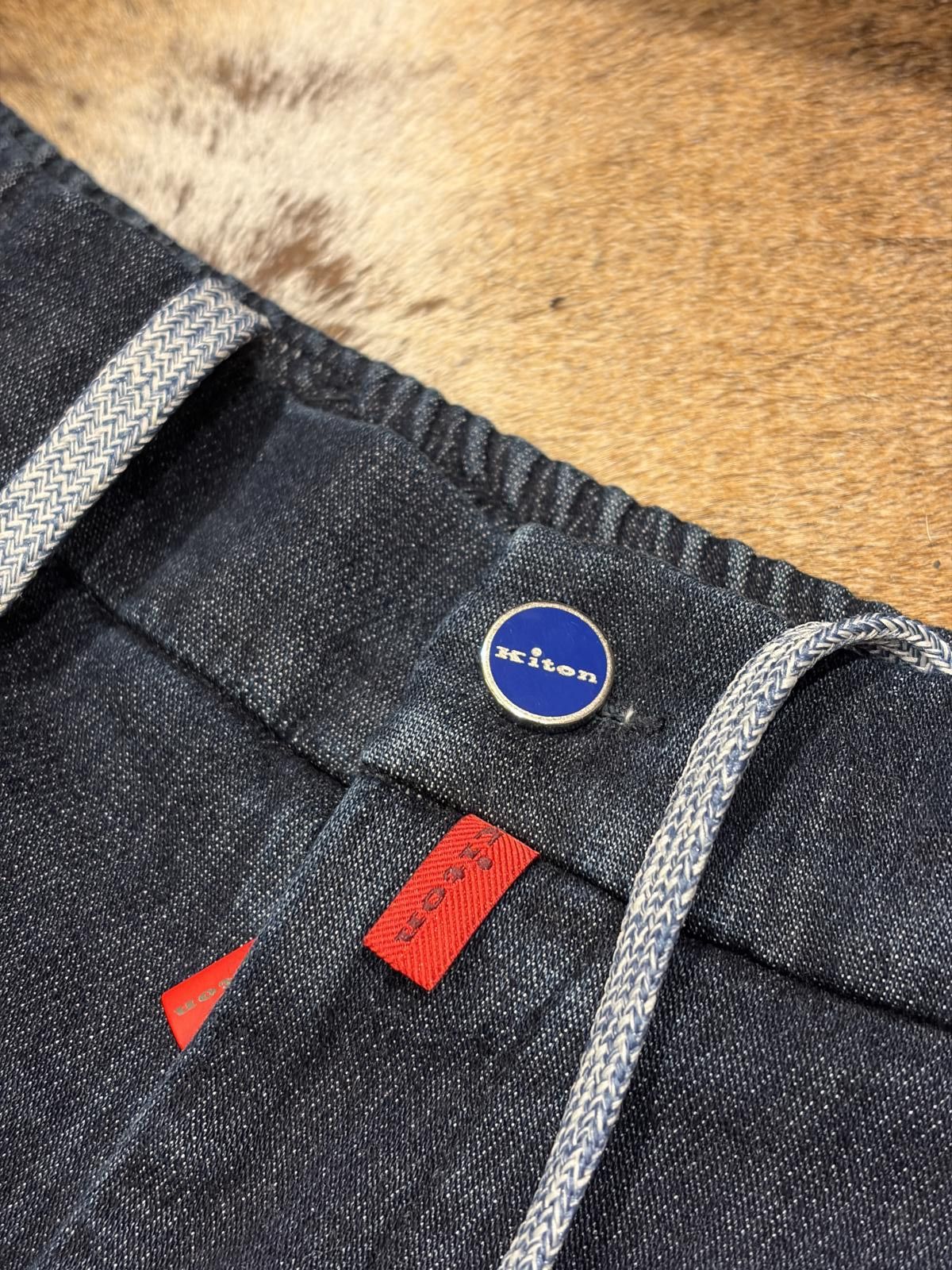 Kiton Kiton Napoli Lightweight Denim Trousers - Current Season Size US 35 - 2 Thumbnail