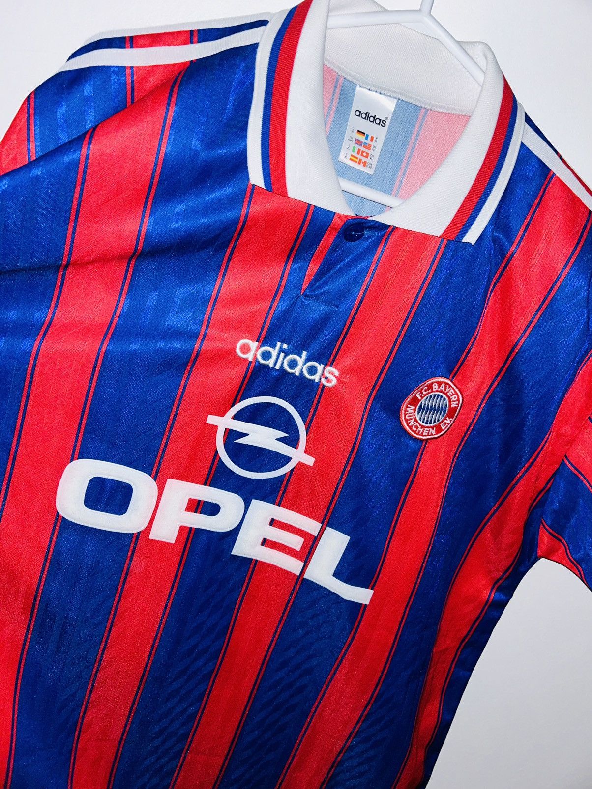 Adidas Fc bayern Munich 1995/96 home jersey Size US XL / EU 56 / 4 - 3 Thumbnail