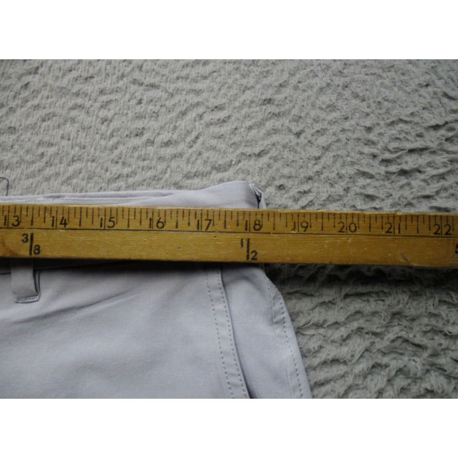 Vintage PREP-FORMANCE Shorts Mens 35 Gray Chino Microfiber Stretch Golf Casual 9 Inseam Size US 35 - 4 Thumbnail