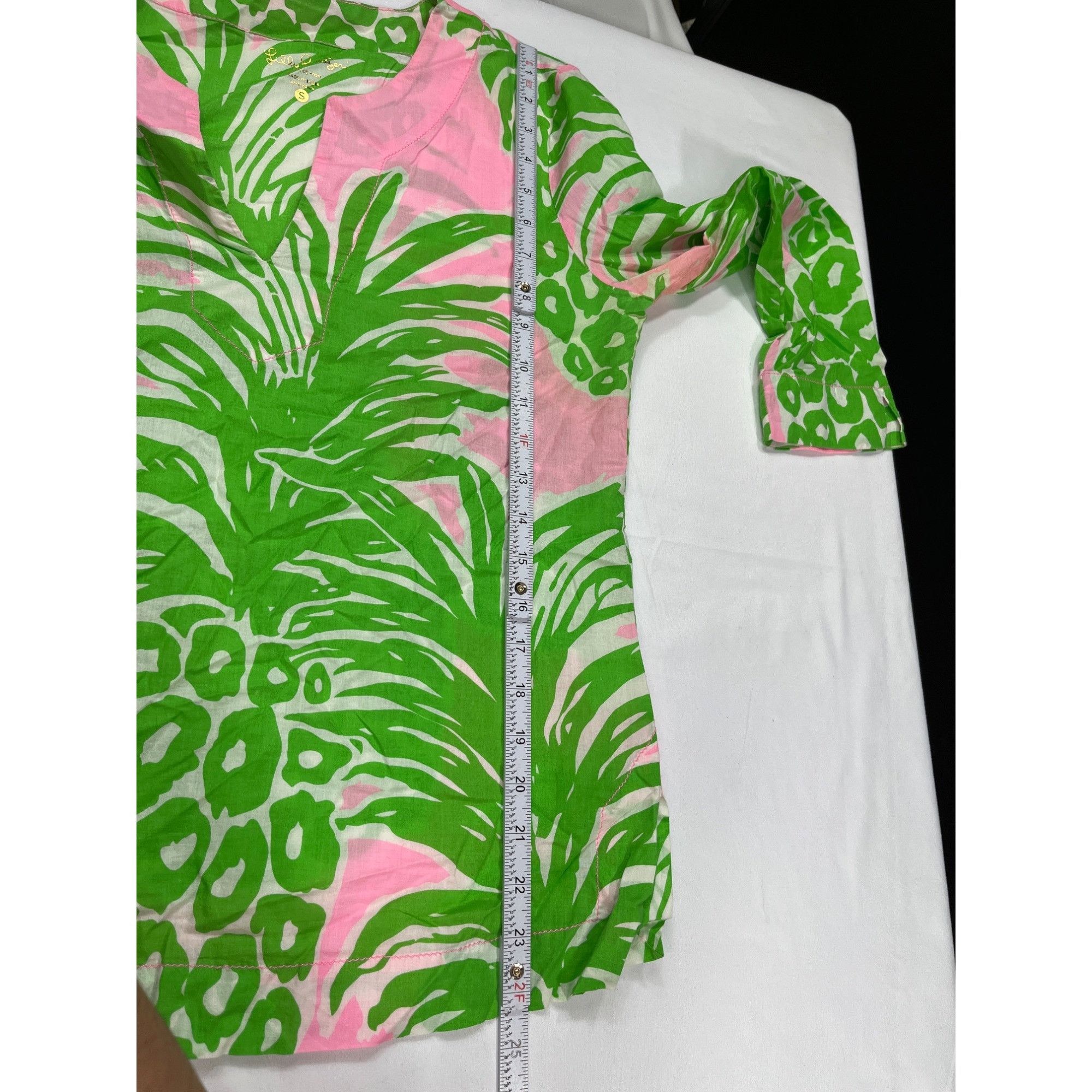 Lilly Pulitzer Lilly Pulitzer SKU 7934 Womens Pink Green Pineapple Print C Size S / US 4 / IT 40 - 5 Thumbnail