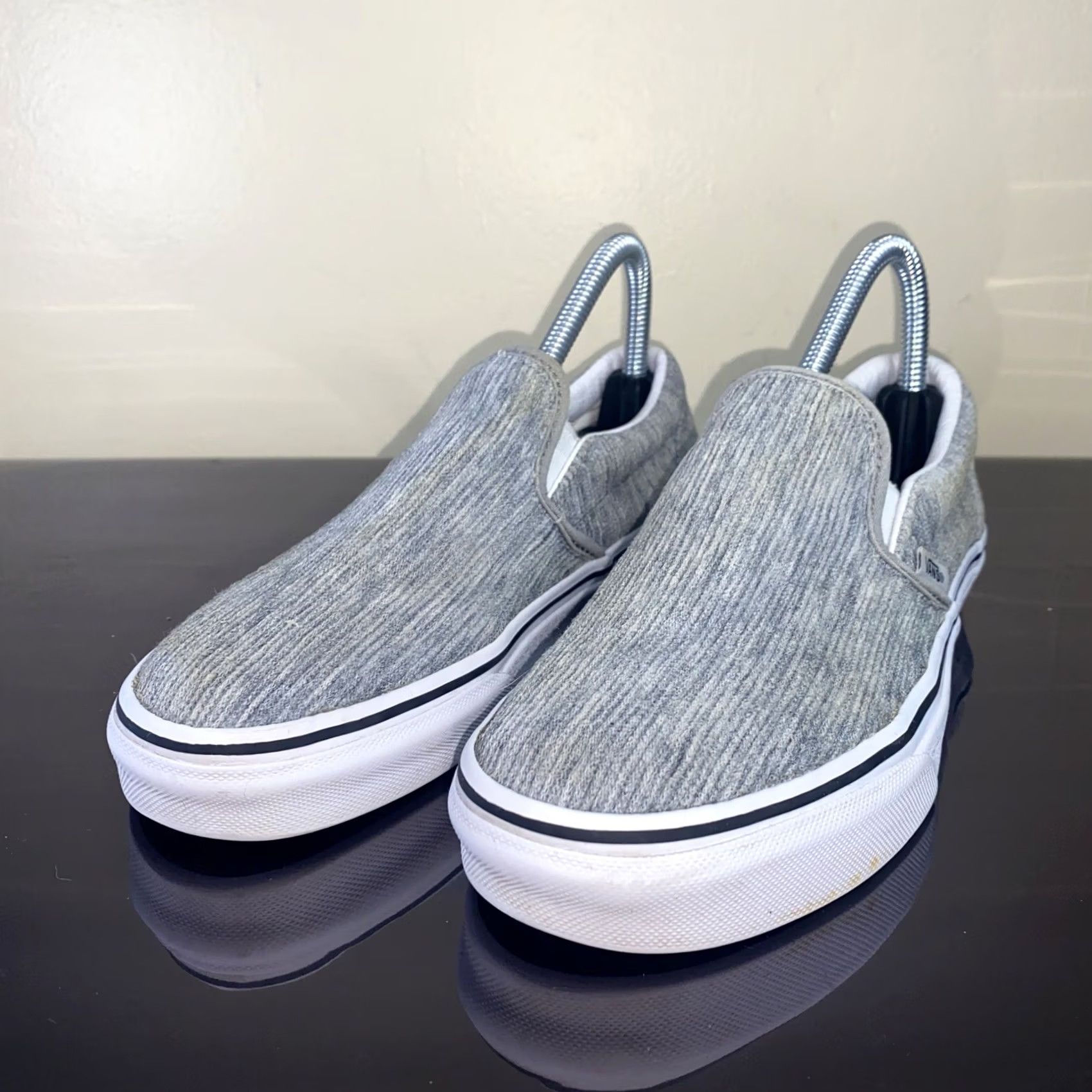 Vans VANS Corduroy Grey Sneaker Women 7.5 US 7.5 UK Size Cordiroy Gray Shoes Womens Size US 8 / IT 38 - 3 Thumbnail