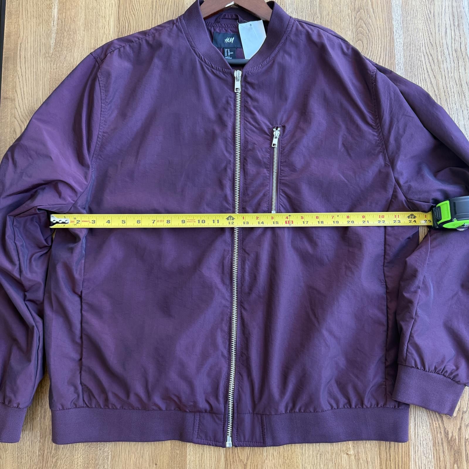 H&M H&M Men's Bomber Jacket in Burgundy Size XL Size US XL / EU 56 / 4 - 2 Thumbnail