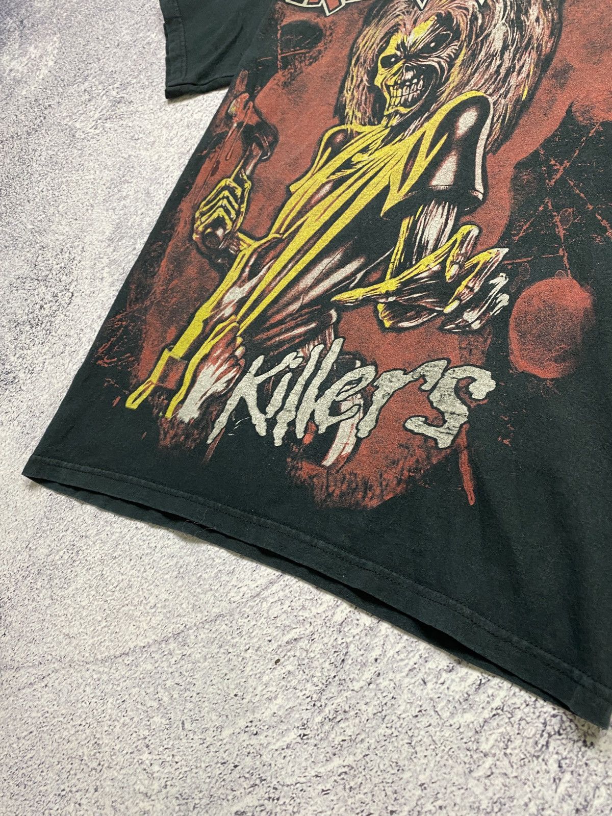 Band Tees × Iron Maiden Vintage Iron Maiden Killers Logo Band Tee 2000s T Shirt Size US S / EU 44-46 / 1 - 3 Thumbnail