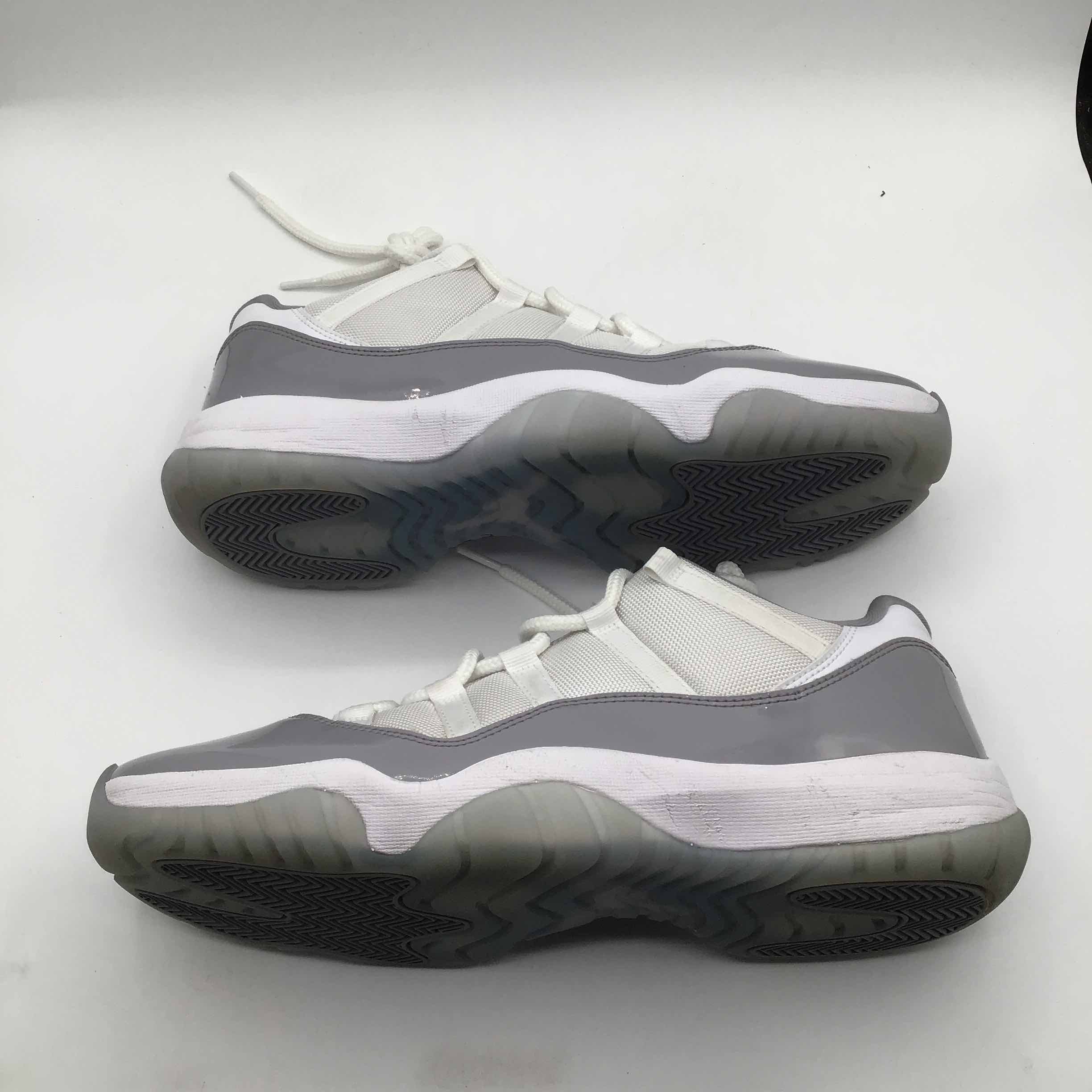 Air Jordan 11 Retro Low Cement Grey
