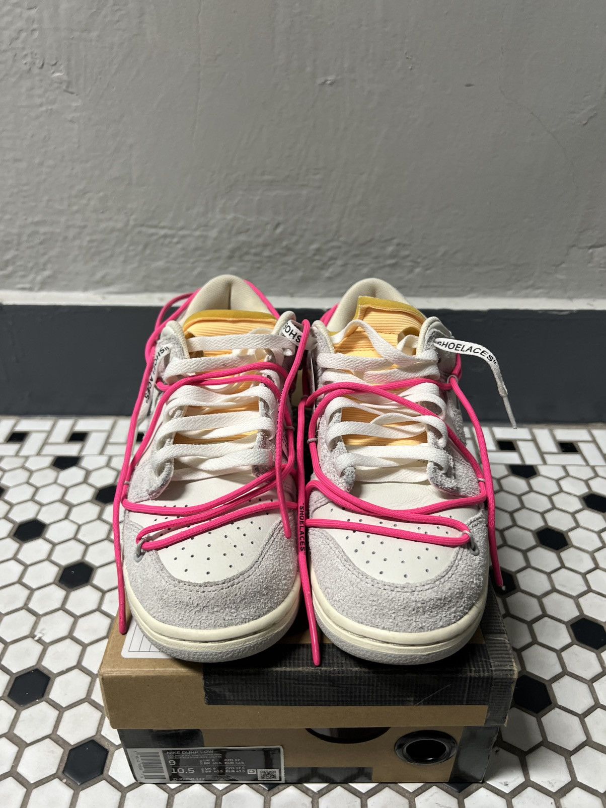 Nike × Off-White Nike Dunk Low Off-White Lot 17 Size US 9 / EU 42 - 2 Thumbnail