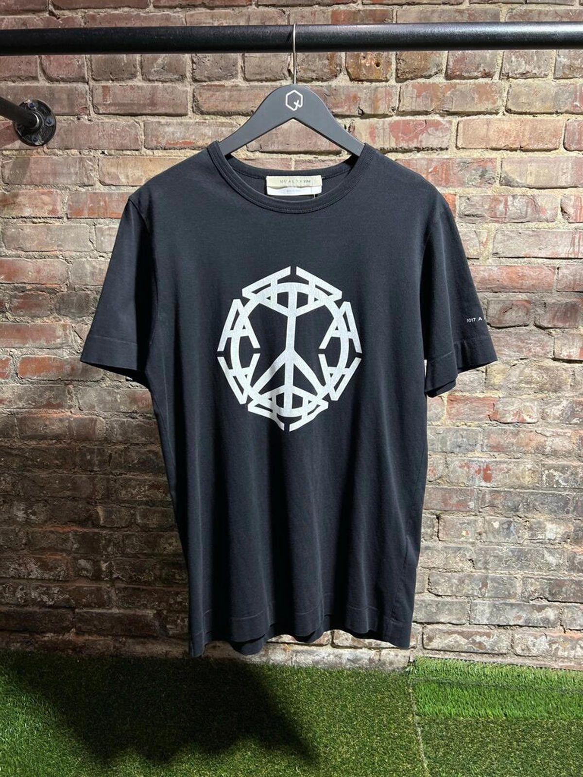Alyx Alyx 1017 Black Tee Sz. S Size US S / EU 44-46 / 1 - 1 Thumbnail