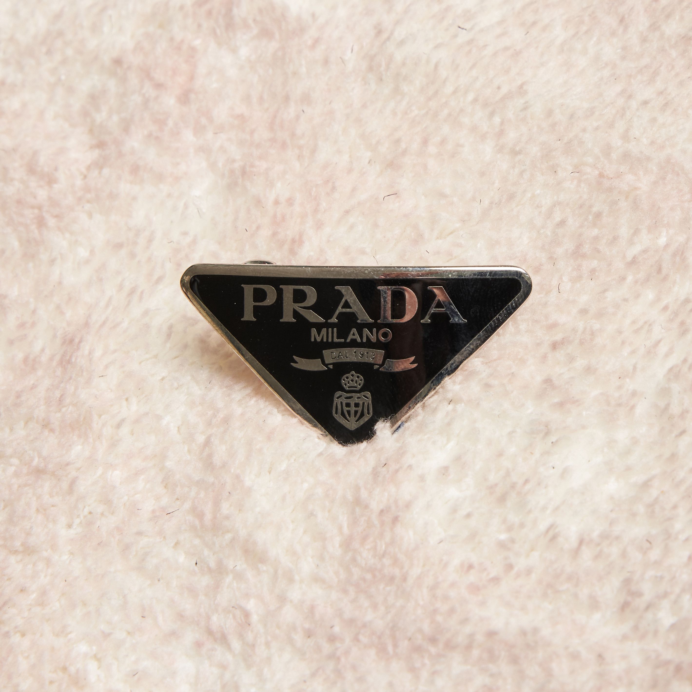 Prada PRADA Triangle Logo Clip Fastened Hairpin BLACK Size ONE SIZE - 1 Thumbnail