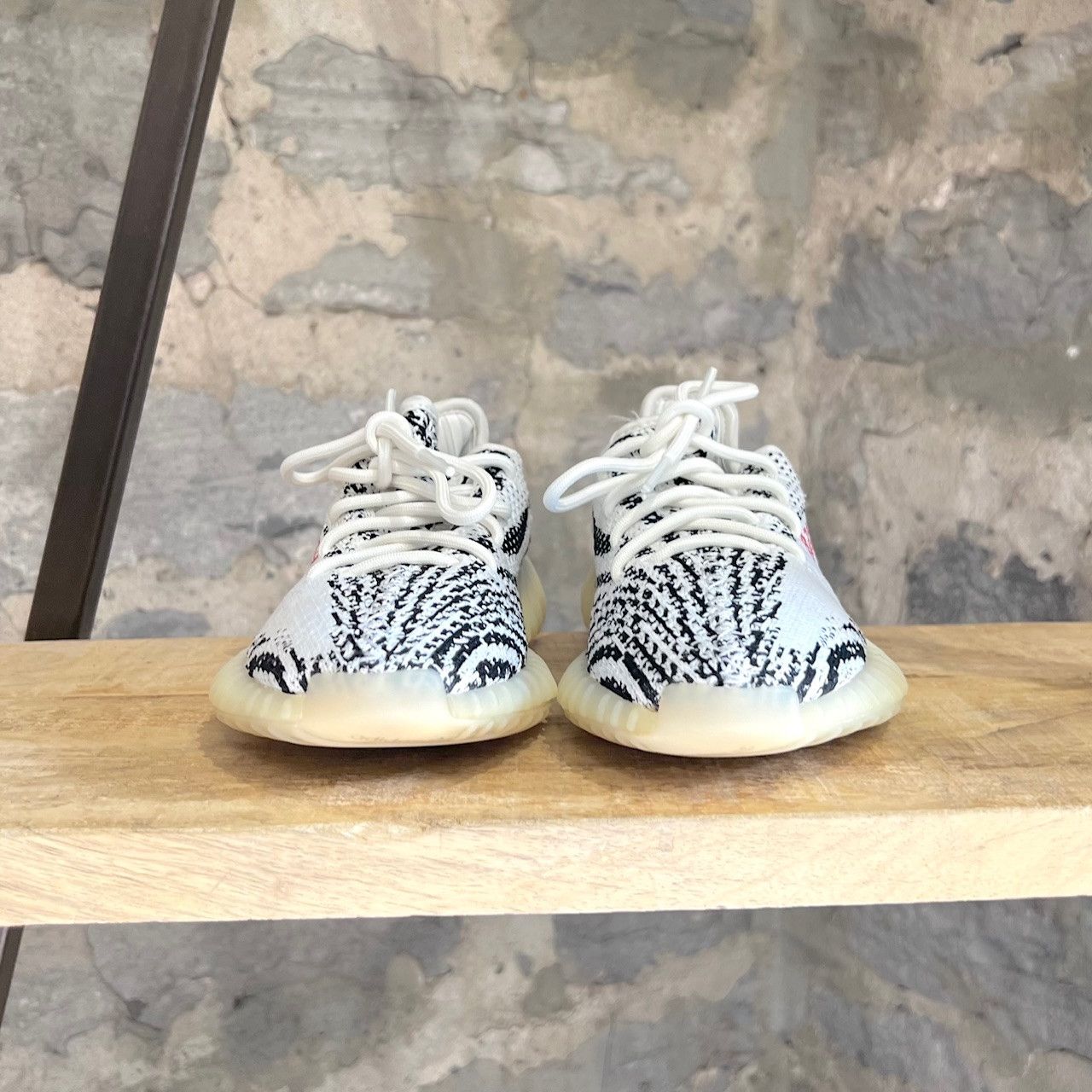 Adidas × Kanye West Adidas Yeezy 350 Boost Zebra Sneakers Size US 6 / IT 36 - 4 Thumbnail