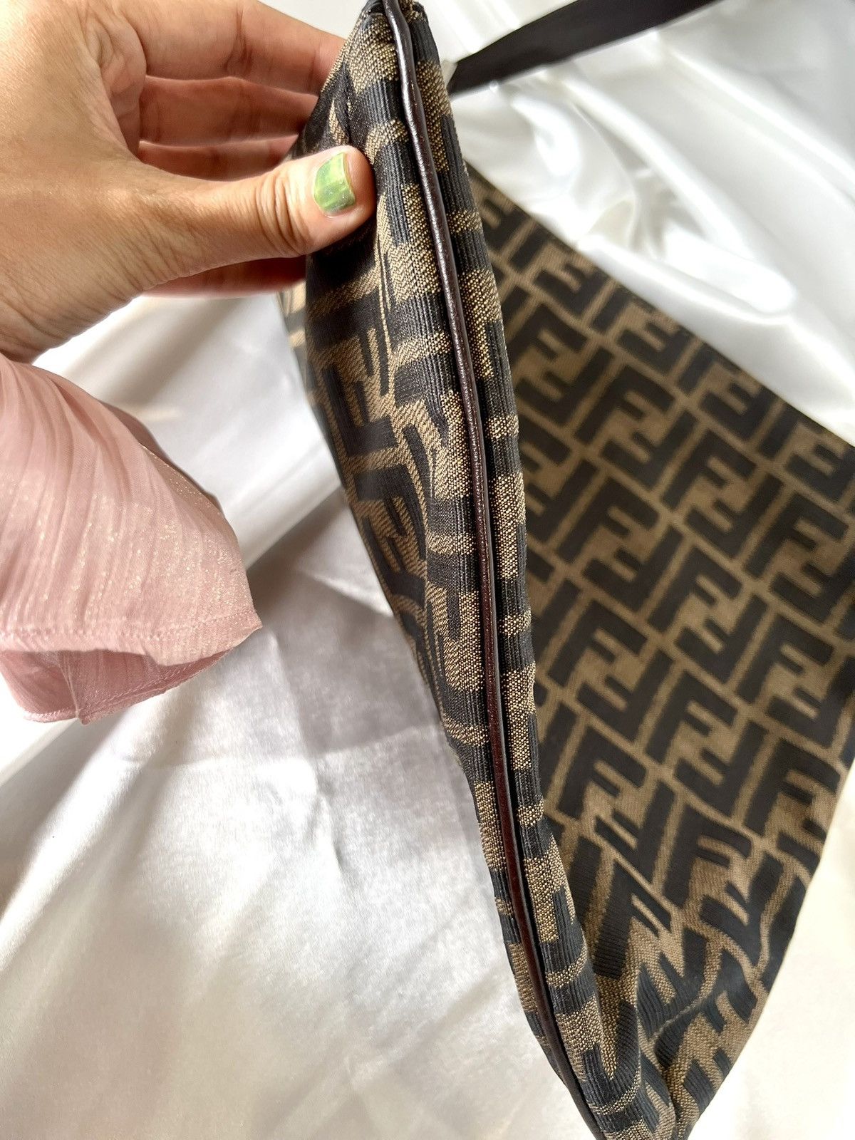 Fendi Fendi Zucca Canvas Flat Shoulder Bag Size ONE SIZE - 6 Thumbnail