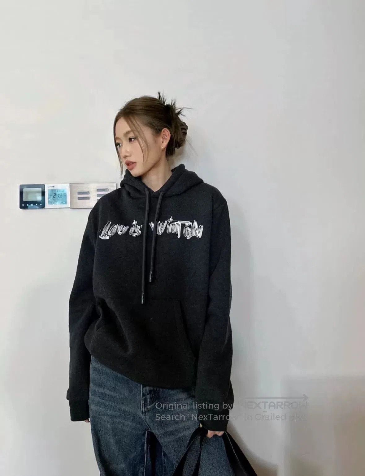 Louis Vuitton Louis Vuitton SS22 Logo Print Men's Hoodie. Size US XL / EU 56 / 4 - 9 Thumbnail