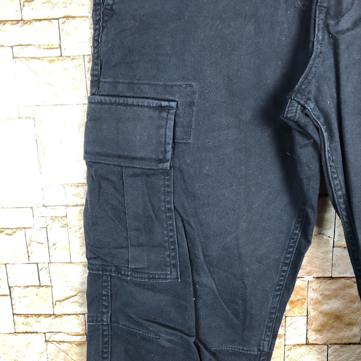 Japanese Brand Uniqlo japan tactical utility Cargo Multipocket Pants #A436 Size US 29 - 10 Thumbnail