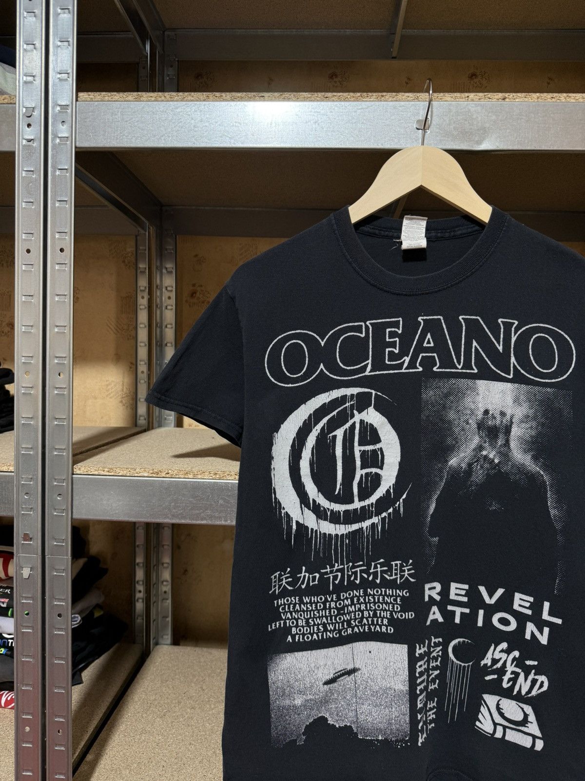 Band Tees × Vintage Vintage Oceano Revelation Black Metal Rock Band T-Shirt Y2K Size US S / EU 44-46 / 1 - 3 Thumbnail