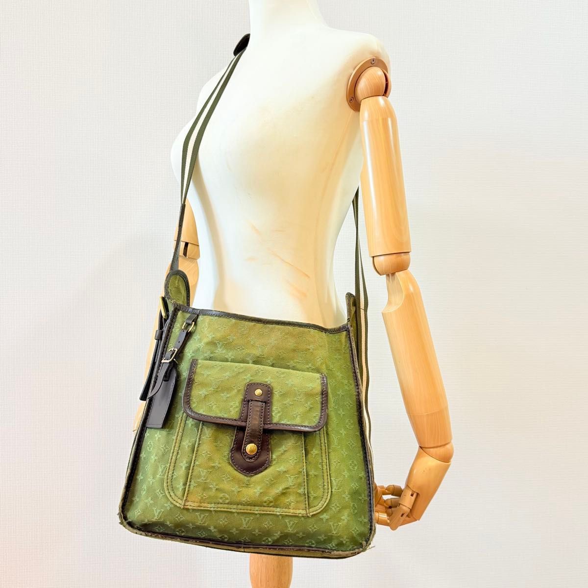 Louis Vuitton LOUIS VUITTON Monogram Mini Besace Mary Kate Shoulder Bag Size ONE SIZE - 3 Thumbnail