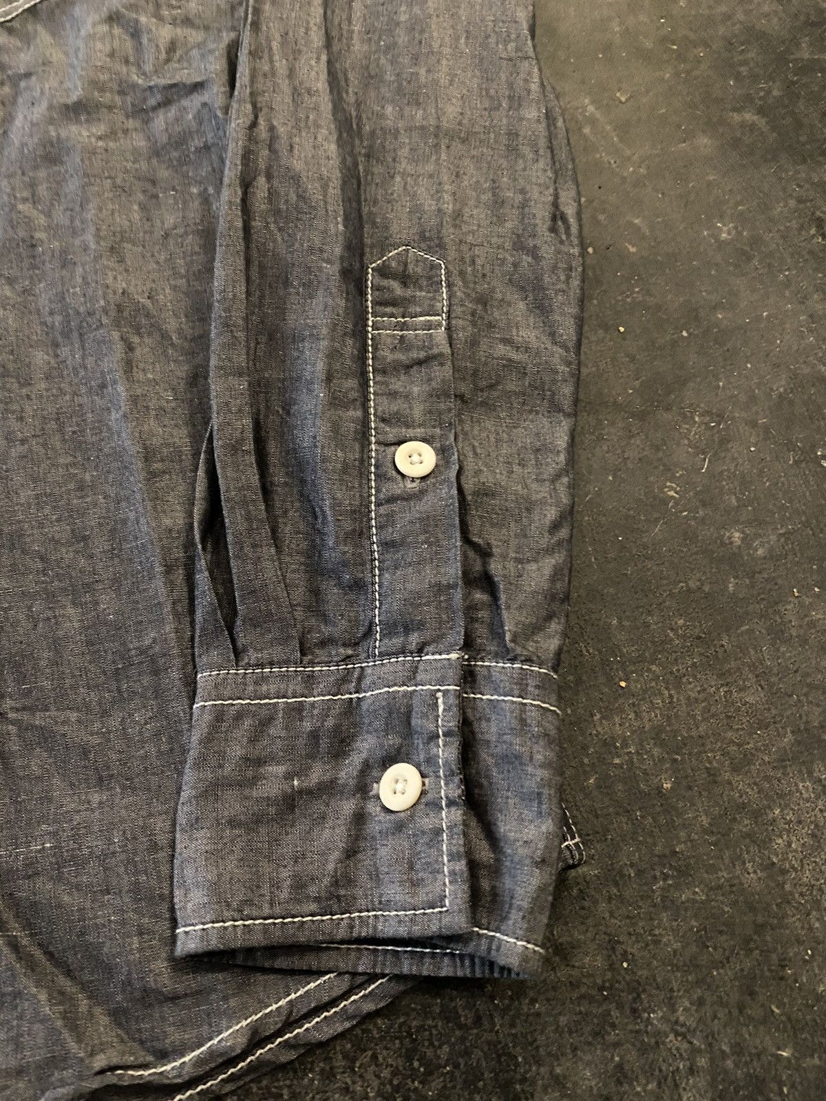 Beauty Beast × Japanese Brand × Tornado Mart Tornado Mart Japan Chambray long Shirt Size US M / EU 48-50 / 2 - 5 Thumbnail