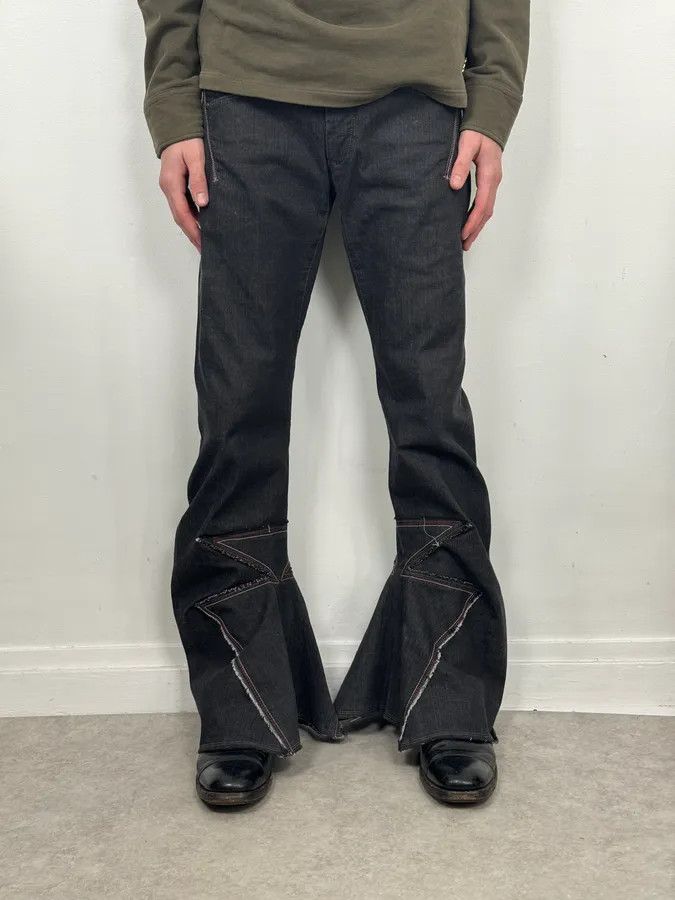 Marithe + Francois Girbaud 2000s Marithé + François Girbaud Dark Grey Avant-Garde Flared Denim Jeans Size US 30 / EU 46 - 2 Thumbnail