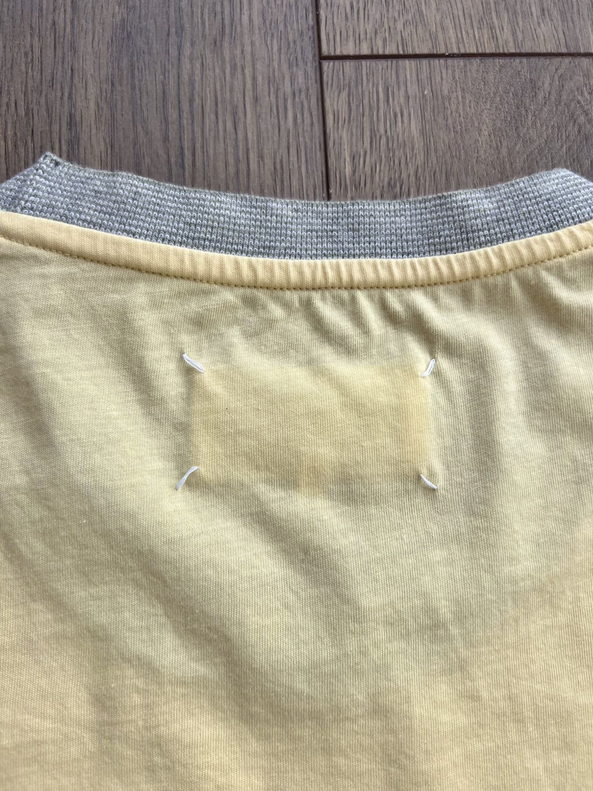 Maison Margiela Sample Maison Margiela Pale Yellow T-Shirt Size US S / EU 44-46 / 1 - 5 Thumbnail