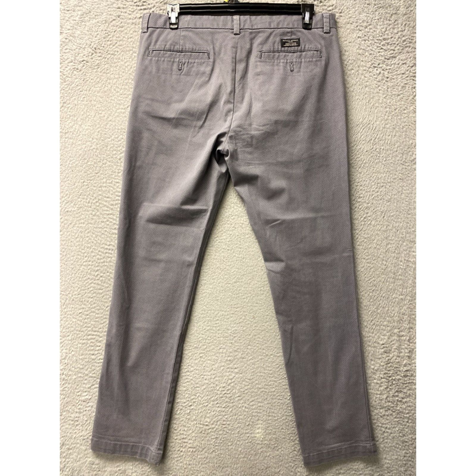 Banana Republic Banana Republic Pants Mens 35x34 Light Gray Straight Fit Chino 5-Pocket Zip Front Flat Front Cotton Elastane Vintage No Size US 35 - 7 Thumbnail