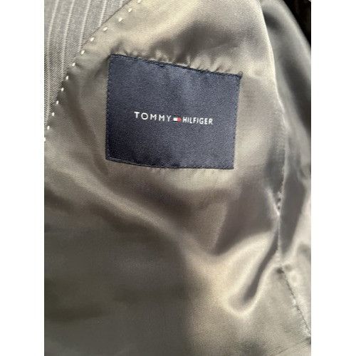 Tommy Hilfiger New TOMMY HILFIGER 100% WOOL Full SUIT 46R Size 46R - 6 Thumbnail