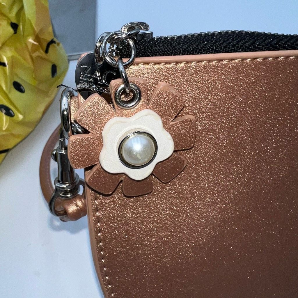 Zac Posen Zac Posen for Bloomingdale's Celia Rose Gold faux leather Cr Size ONE SIZE - 9 Thumbnail