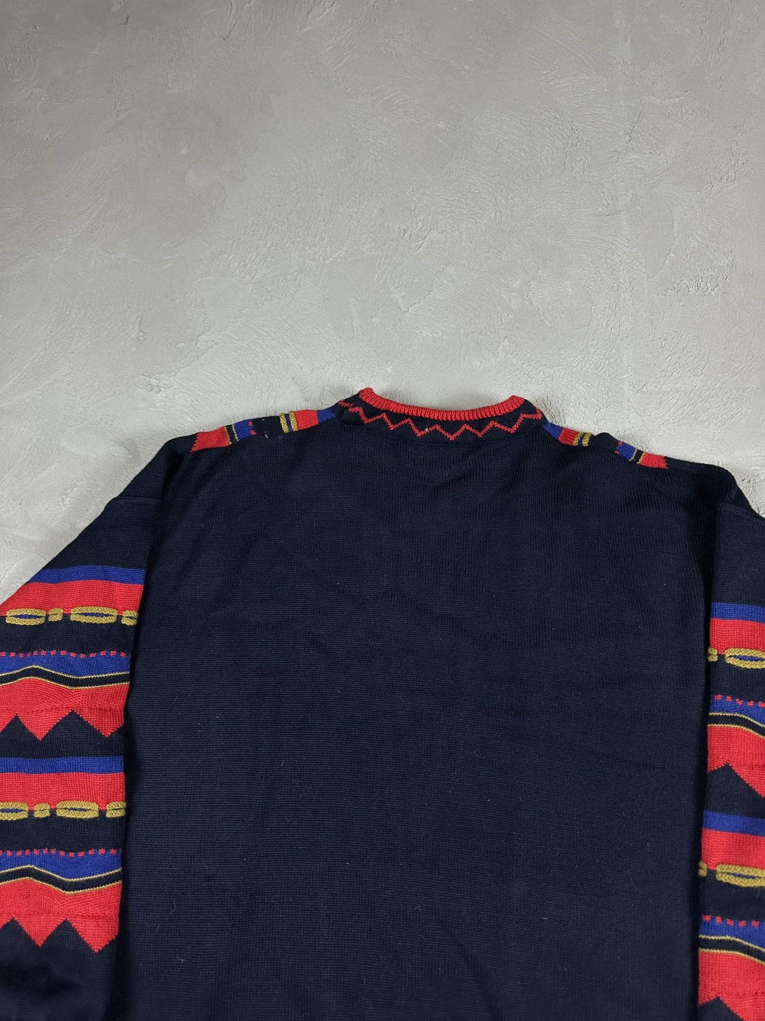 Vintage Vintage 3D Cable Wool Crazy Abstract Boxy Knit Sweater Size US L / EU 52-54 / 3 - 12 Thumbnail