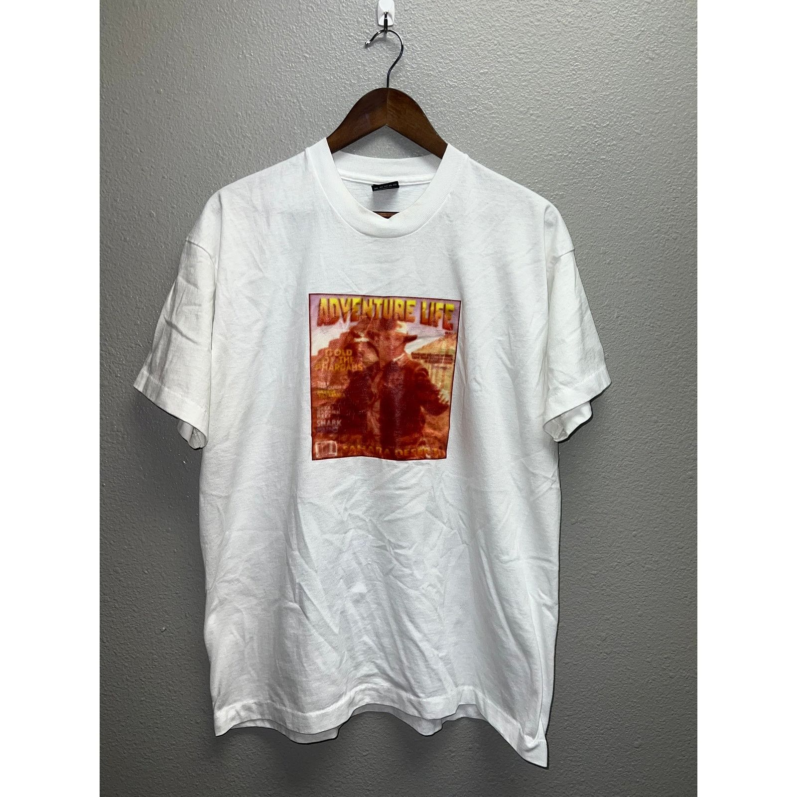 Fruit Of The Loom Vintage Gold Of The Pharoahs Shirt Sahara Life Movie Tee 90s Size US XL / EU 56 / 4 - 1 Thumbnail