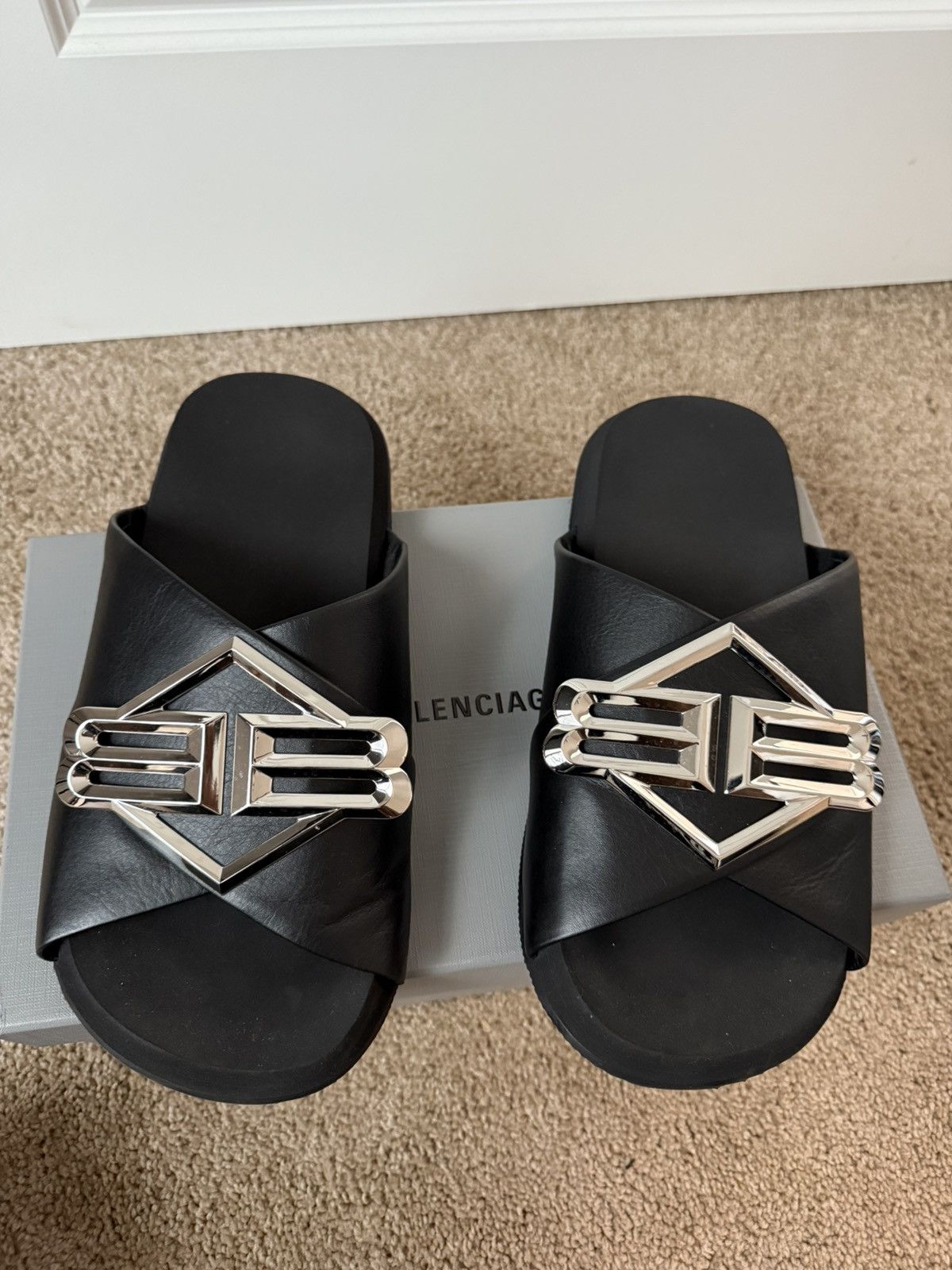 Balenciaga Balenciaga sunset flat BB Size US 11 / EU 44 - 1 Thumbnail