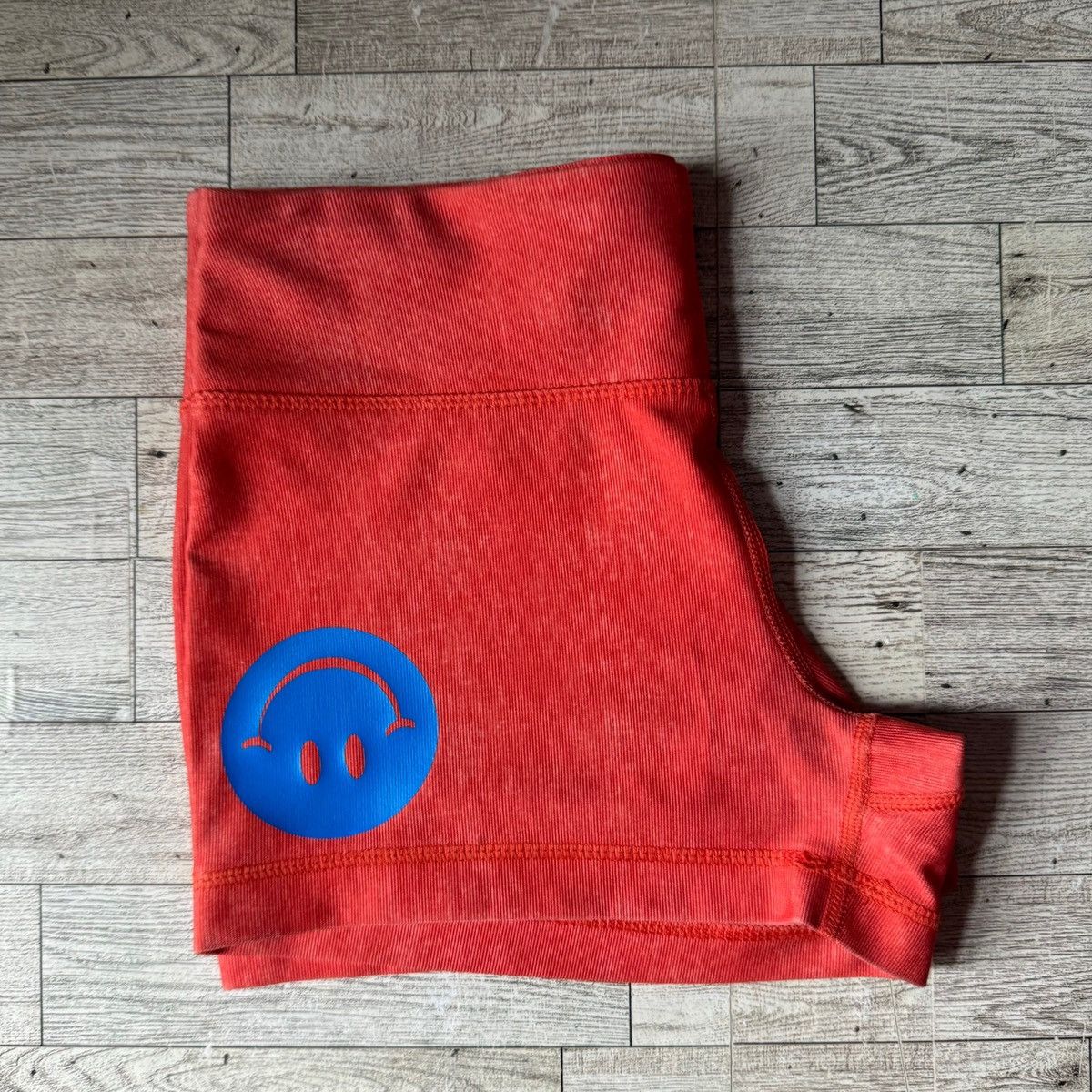 Vintage Retro, Upcycled, Upside Down Smiley, Active Micro Shorts Size 27" / US 4 / IT 40 - 2 Thumbnail