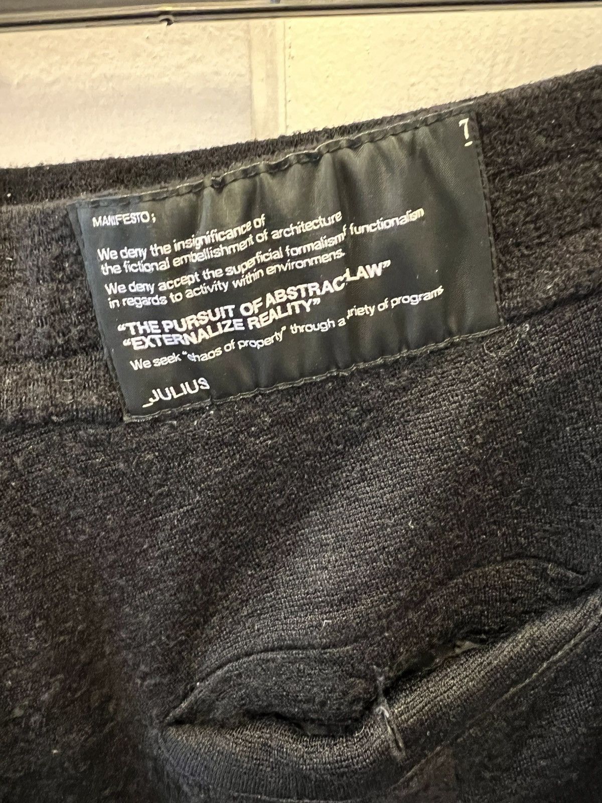 Julius Like New! F/W12 “Resonance” Shorts FITS 36" Size US 34 / EU 50 - 9 Thumbnail