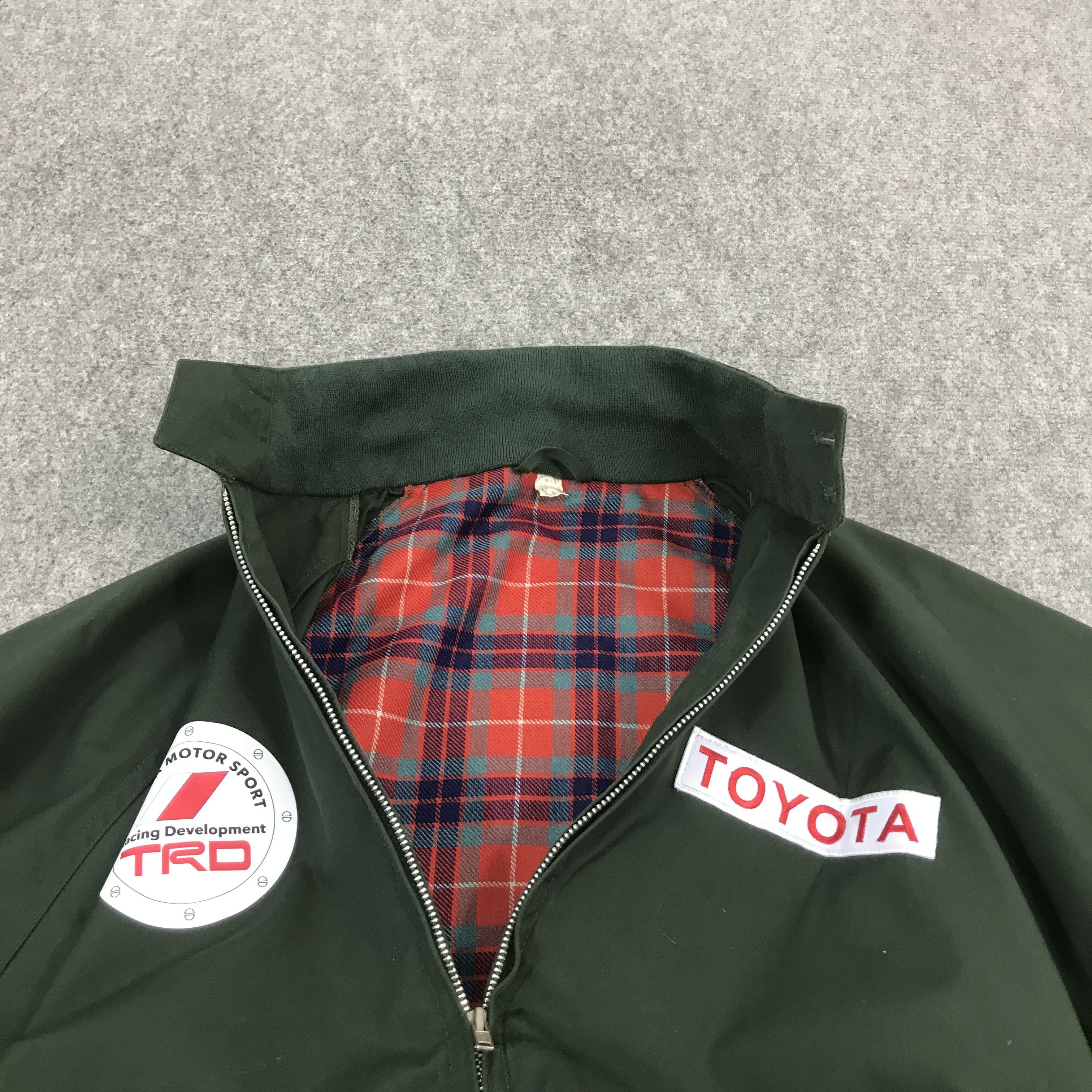 Japanese Brand Vtg toyota motorsports racing development trd jacket Size US L / EU 52-54 / 3 - 5 Thumbnail