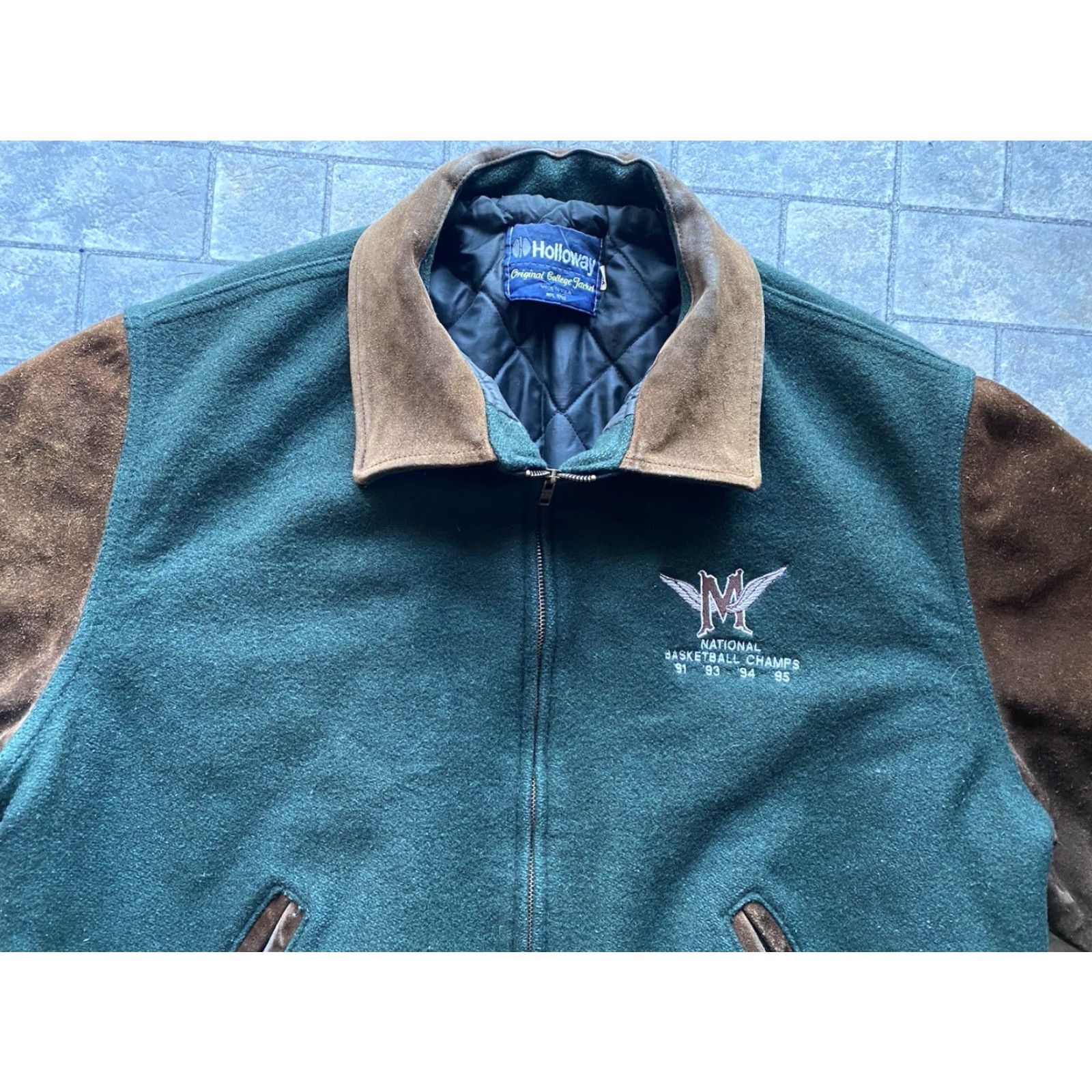 Holloway VINTAGE Multnomah Athletic Club Logo Basketball Champs 1991-1995 Holloway Men 2XL Jacket Size US XXL / EU 58 / 5 - 6 Thumbnail