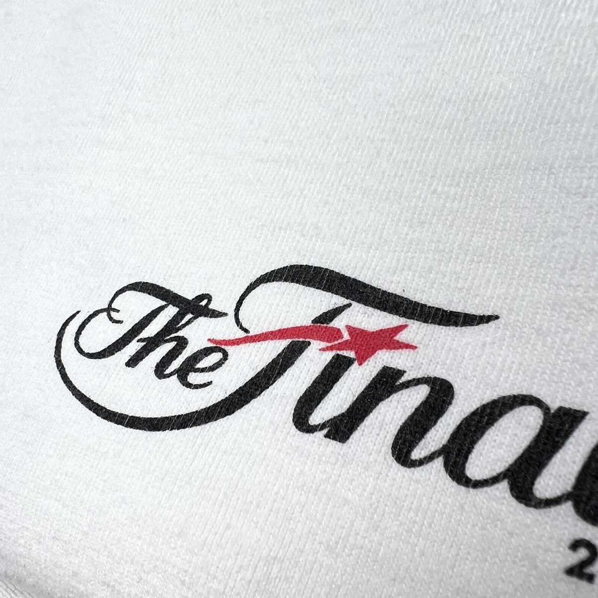 NBA NBA Finals Tee Shirt White Trophy Champions Basketball Y2K Size US XL / EU 56 / 4 - 16 Thumbnail