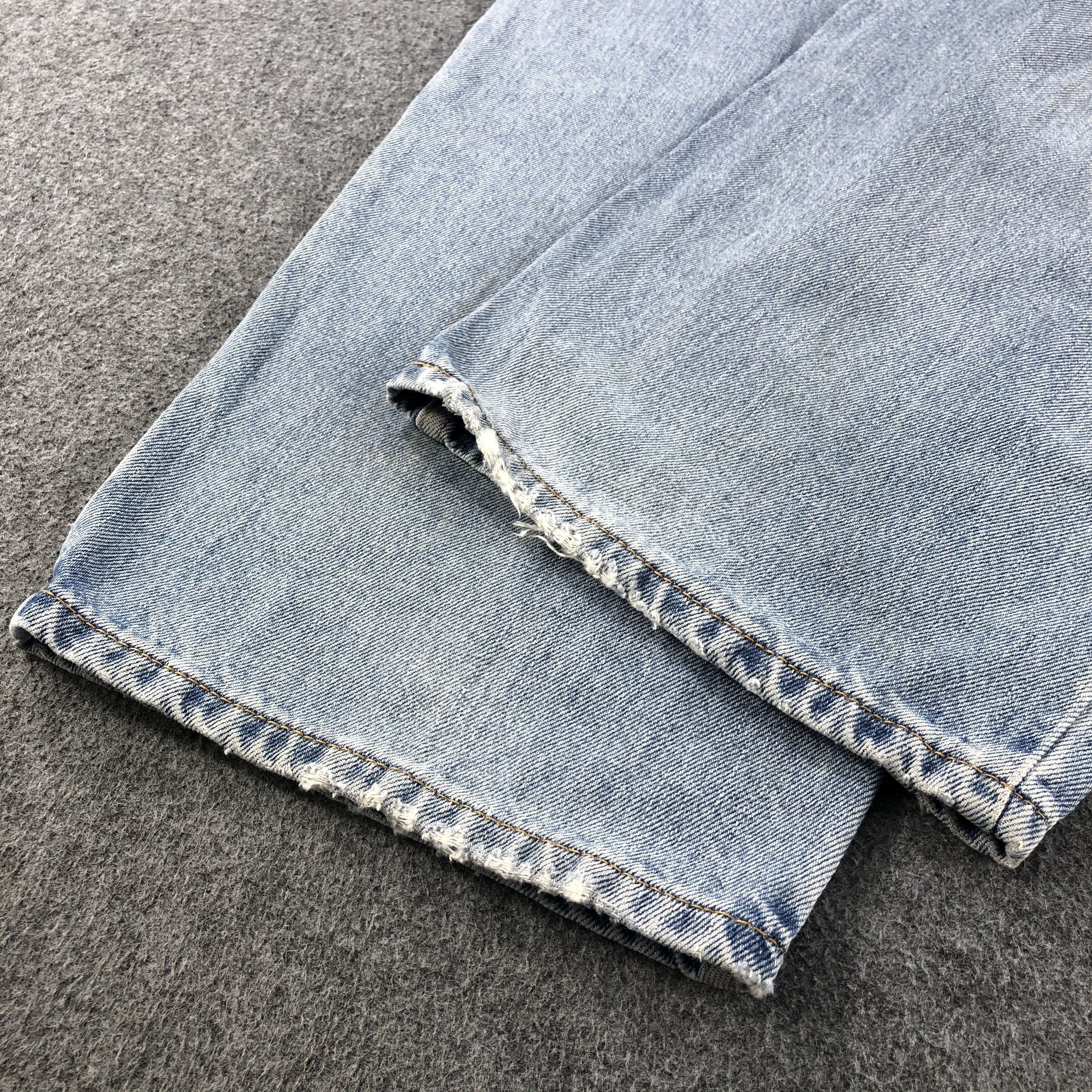 Levi's Vintage 90s Light Wash Levis 550 Jeans-J1223 Size US 44 / EU 60 - 6 Thumbnail