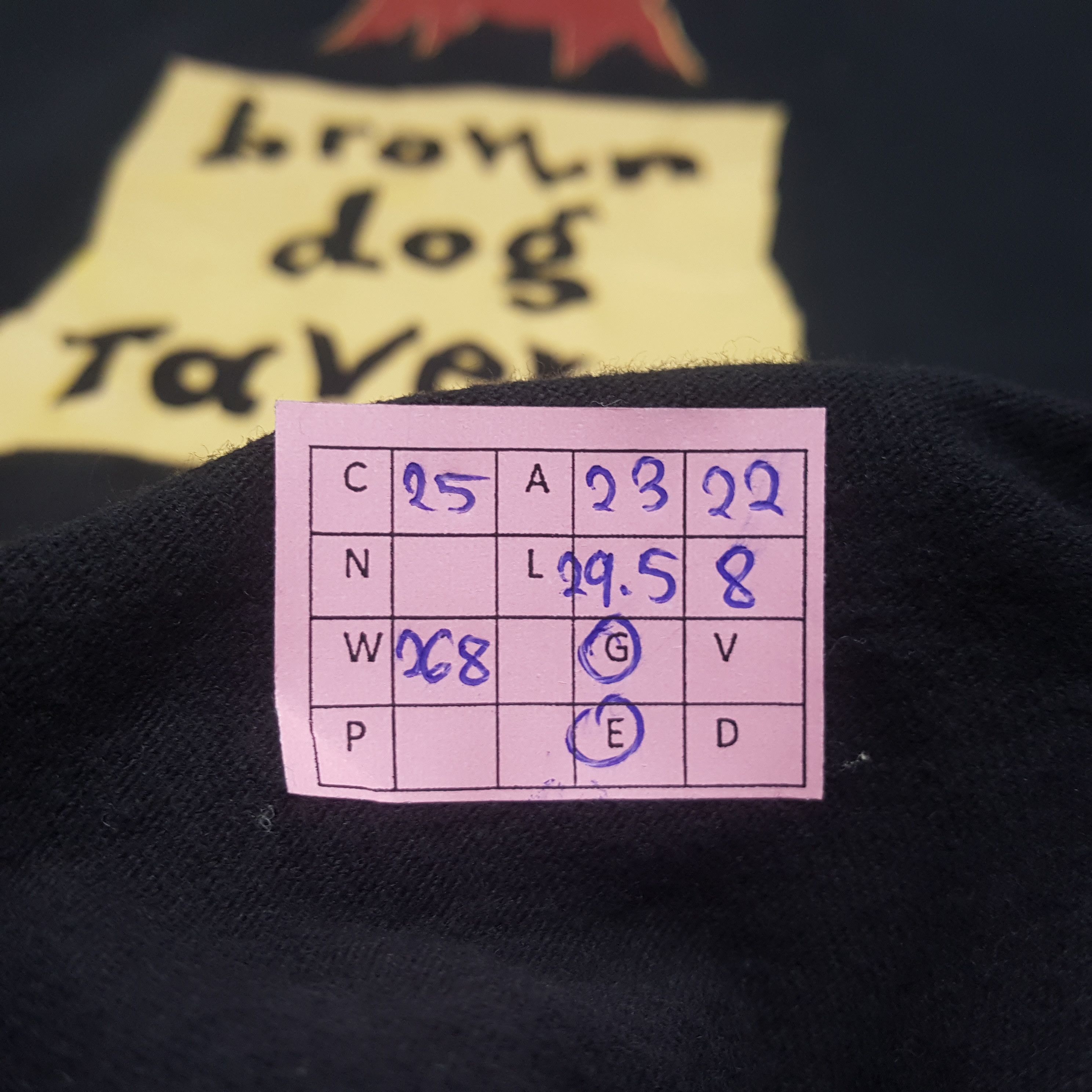 Vintage Brown Dog Tavern Chicago Tshirt RR25 Size US XL / EU 56 / 4 - 7 Thumbnail