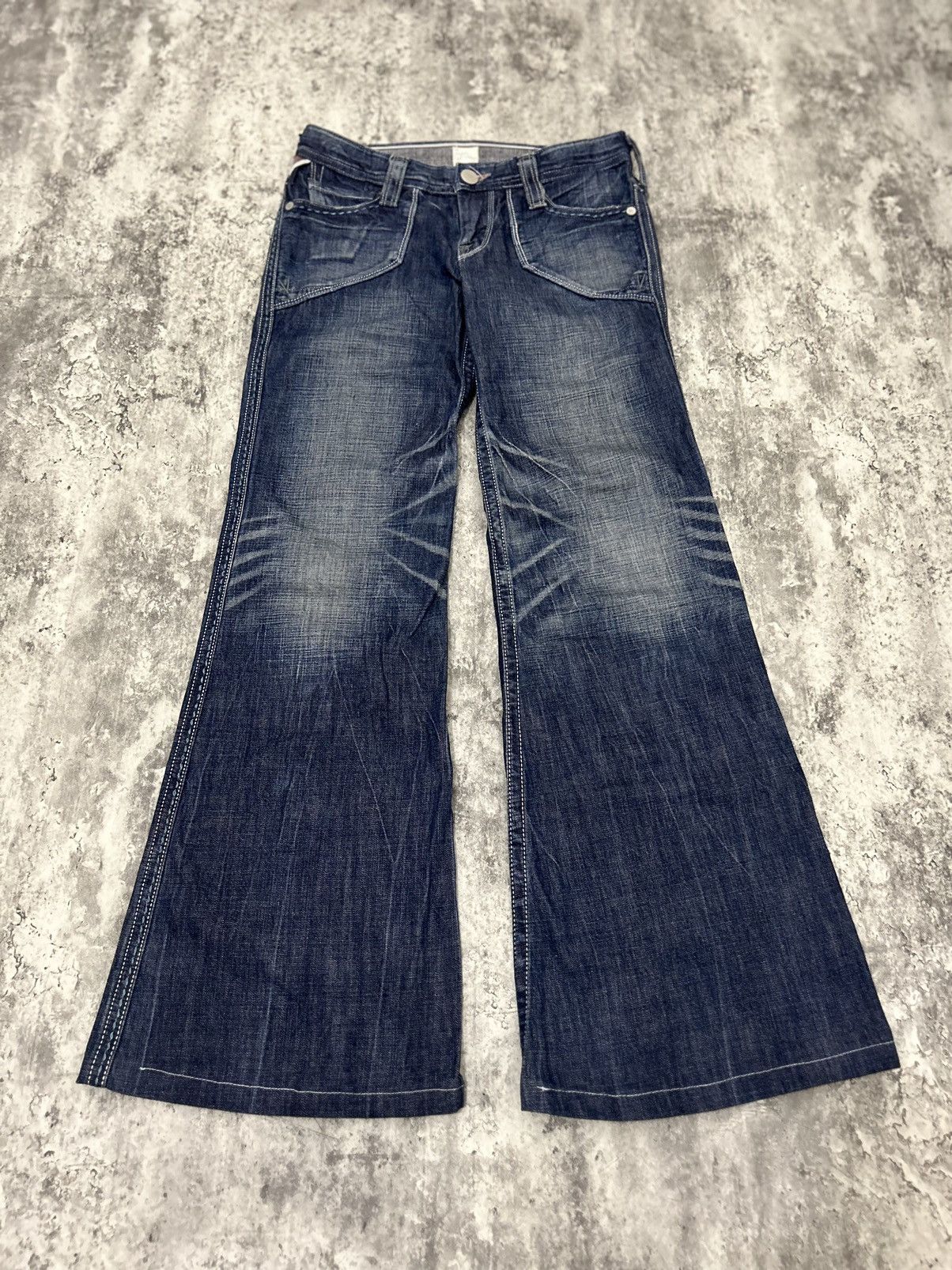 image of If Six Was Nine x Le Grande Bleu L G B Vintage Japanese Brappers Flare Jeans in Washed Navy, Women'