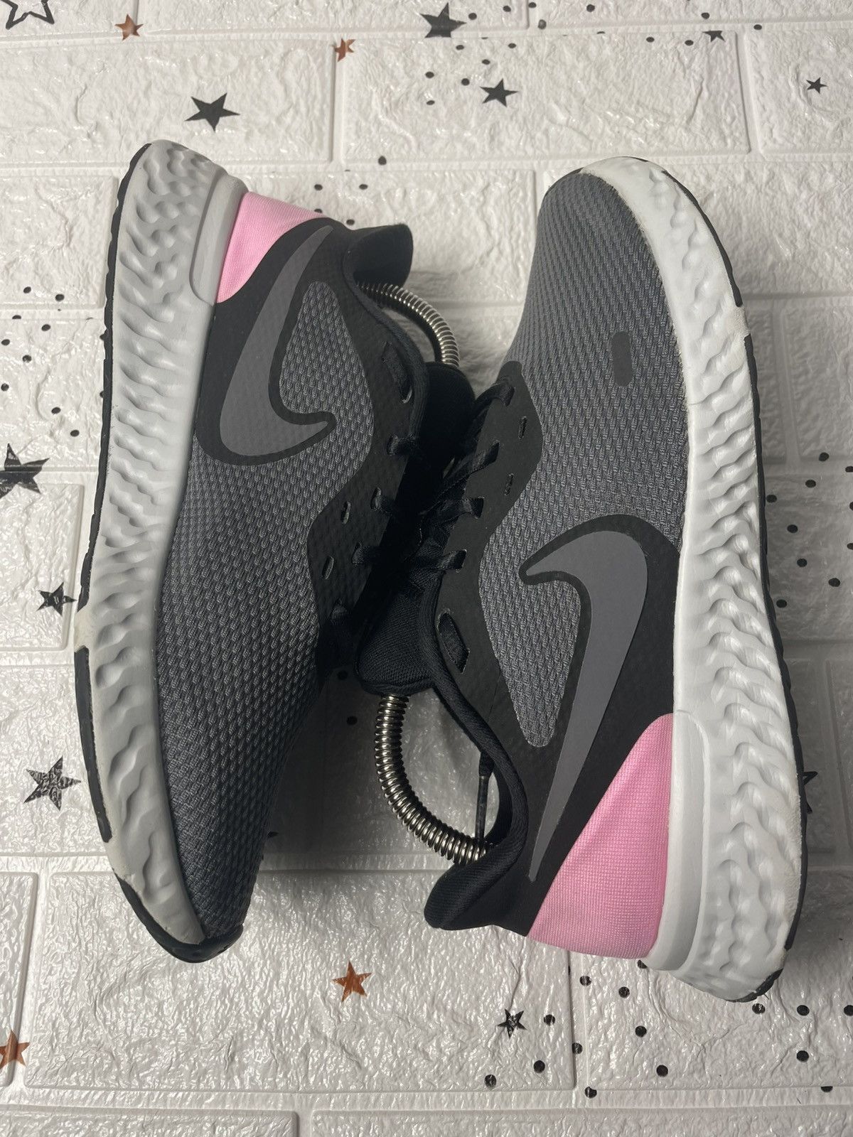 Nike Size 10 - Nike Revolution 5 Psychic Pink W Size US 10 / IT 40 - 6 Thumbnail