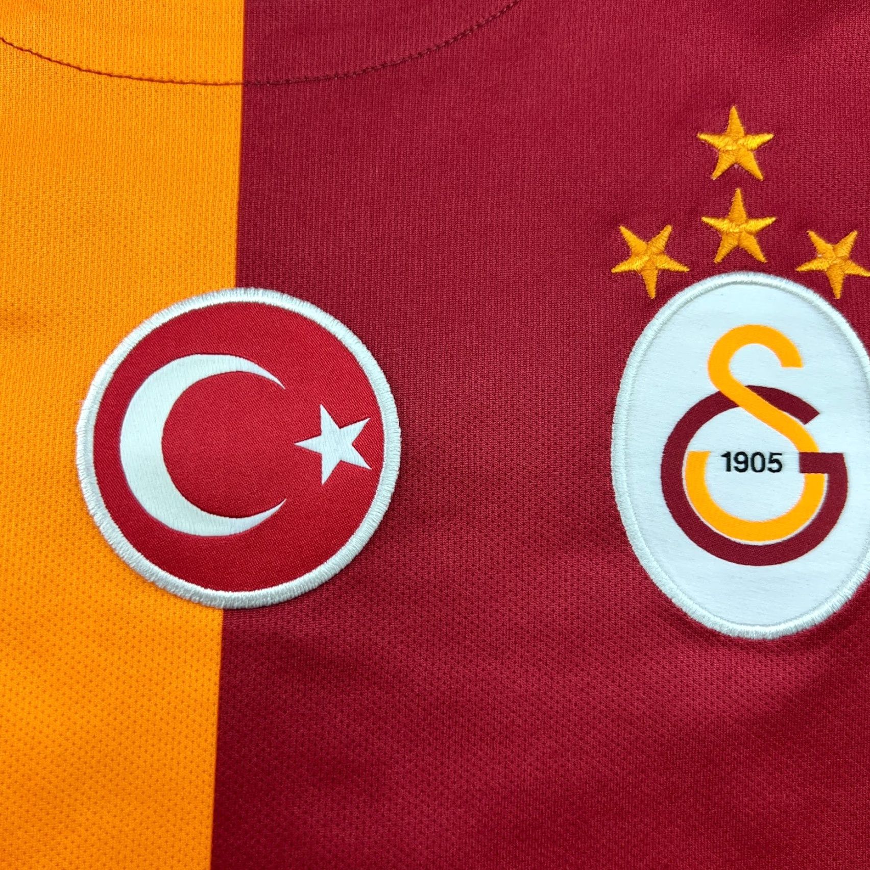 Nike Nike Galatasaray 2015 2016 Home Jersey Shirt Medium M Multicolor Football Wesley Sneijder Ladies? Size US M / EU 48-50 / 2 - 5 Thumbnail