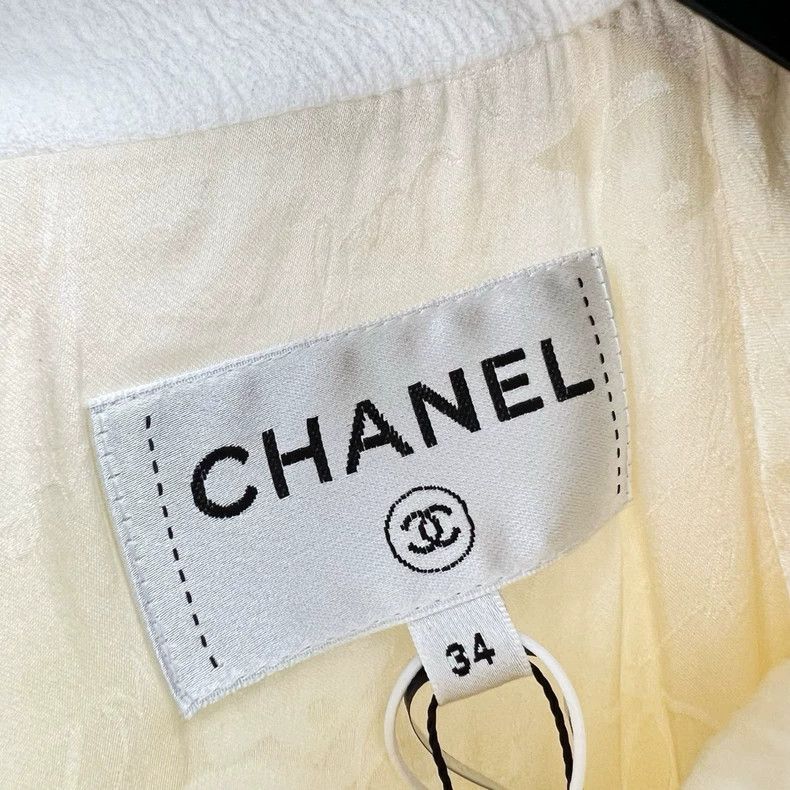 Chanel Chanel Full-print dress with white pearl inside Size XXS / US 00 / IT 34 - 5 Thumbnail