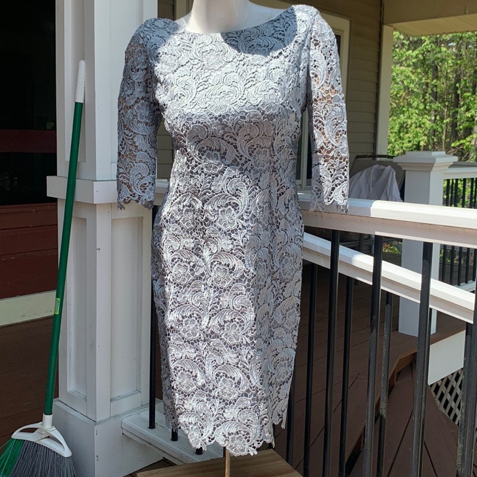 Vintage Eliza J. gray silver lace overlay 3/4 sleeves cocktail dress Size S / US 4 / IT 40 - 1 Thumbnail