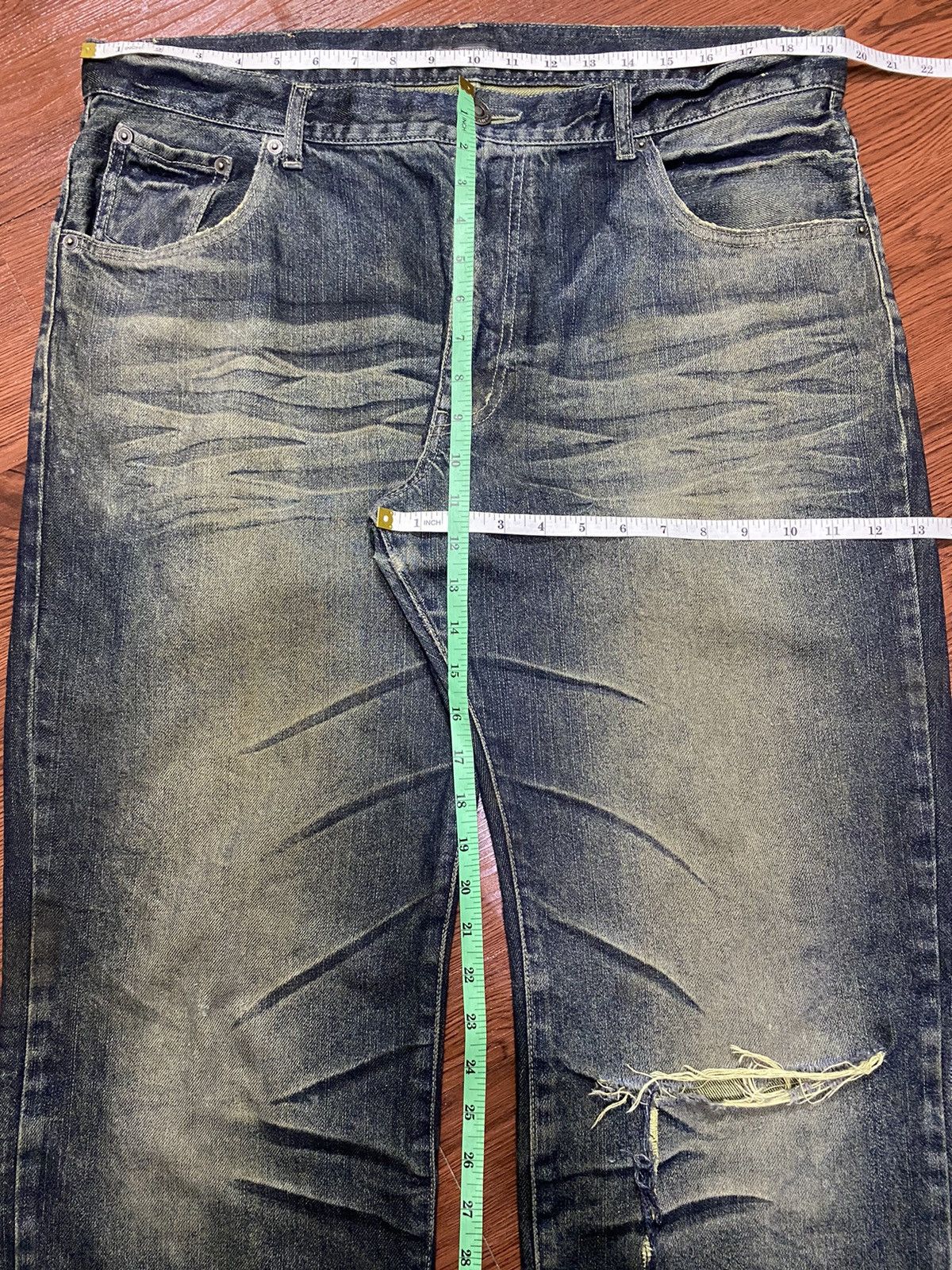 Japanese Brand Vintage Japanese Brands Mud Wash Distressed Loose Jeans Size US 39 - 11 Thumbnail
