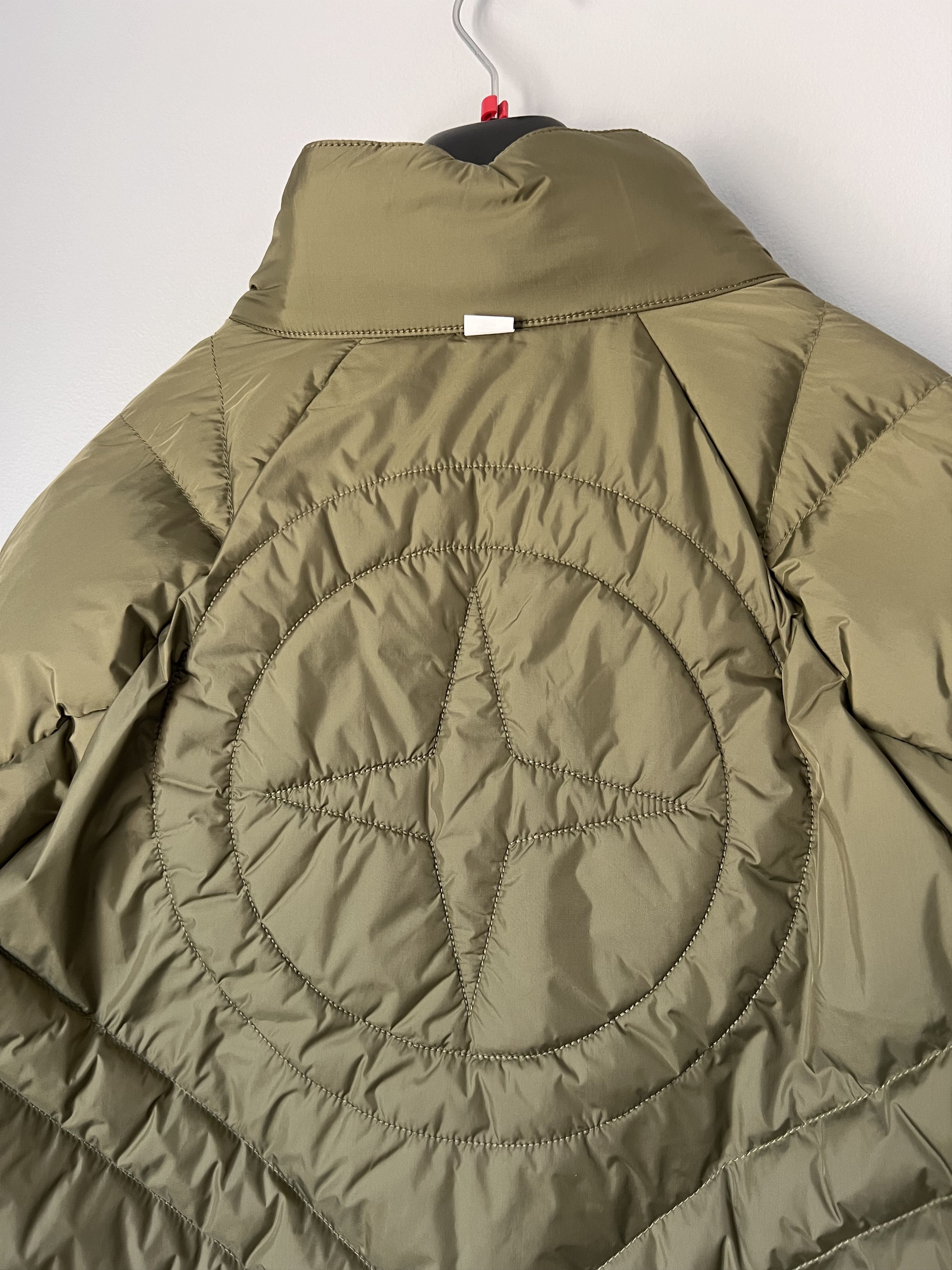 Stone Island × Supreme Supreme Stone Island Reversible Down Puffer Jacket in Olive Size US L / EU 52-54 / 3 - 12 Thumbnail